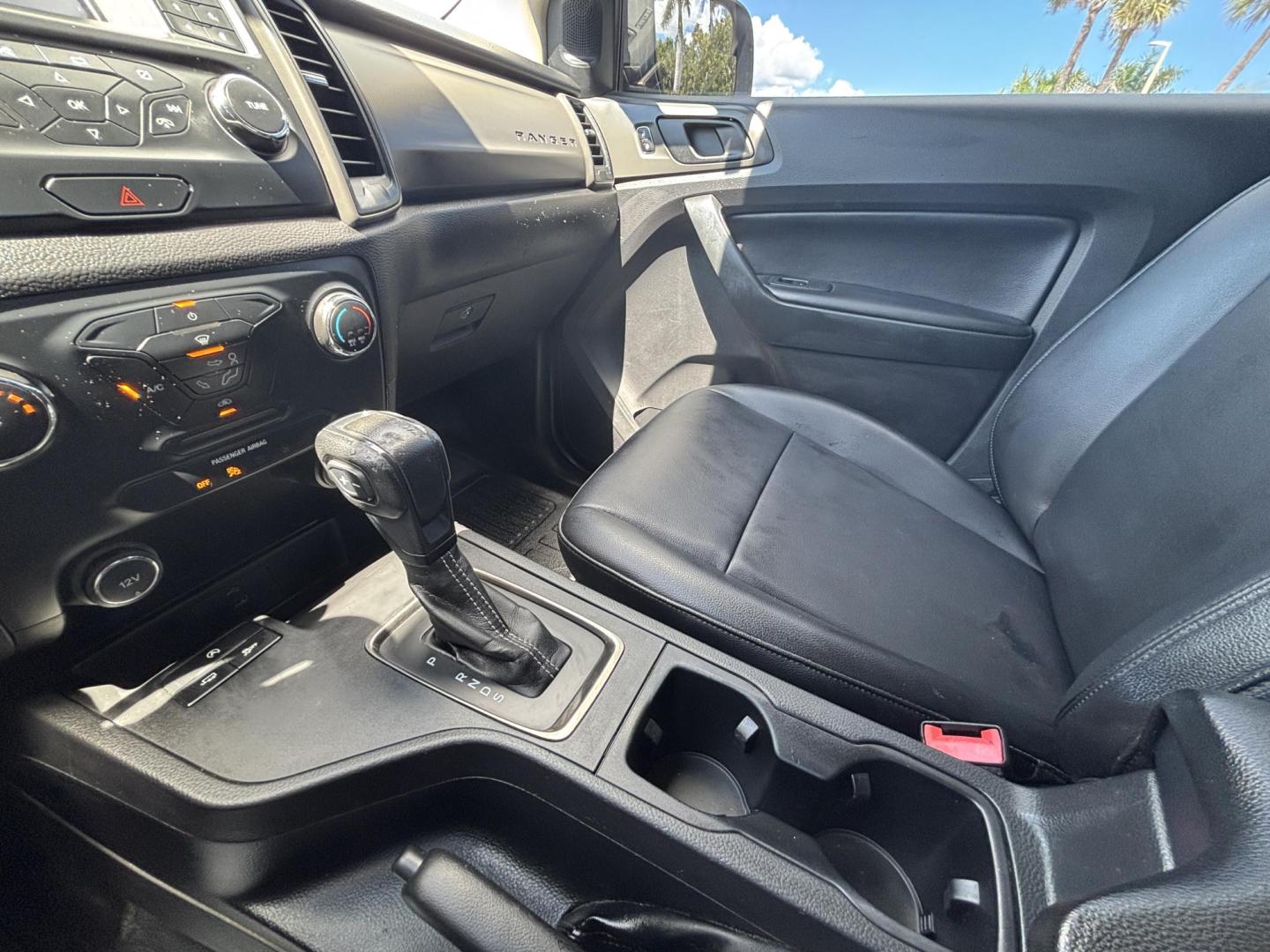 2020 WHITE /CHARCOAL Ford Ranger XL SuperCab 2WD (1FTER1EH9LL) with an 2.3L L4 DOHC 16V engine, 10A transmission, located at 11170 Summerlin Square Dr., Fort Myers Beach, FL, 33931, (239) 999-7777, 26.493546, -81.941628 - Carfax 1 Owner Prior Corporate Vehicle - Photo#32