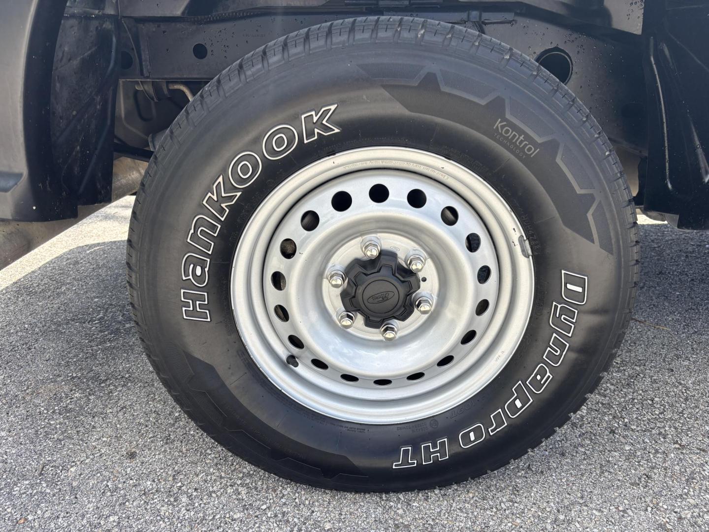 2020 WHITE /CHARCOAL Ford Ranger XL SuperCab 2WD (1FTER1EH9LL) with an 2.3L L4 DOHC 16V engine, 10A transmission, located at 11170 Summerlin Square Dr., Fort Myers Beach, FL, 33931, (239) 999-7777, 26.493546, -81.941628 - Carfax 1 Owner Prior Corporate Vehicle - Photo#43