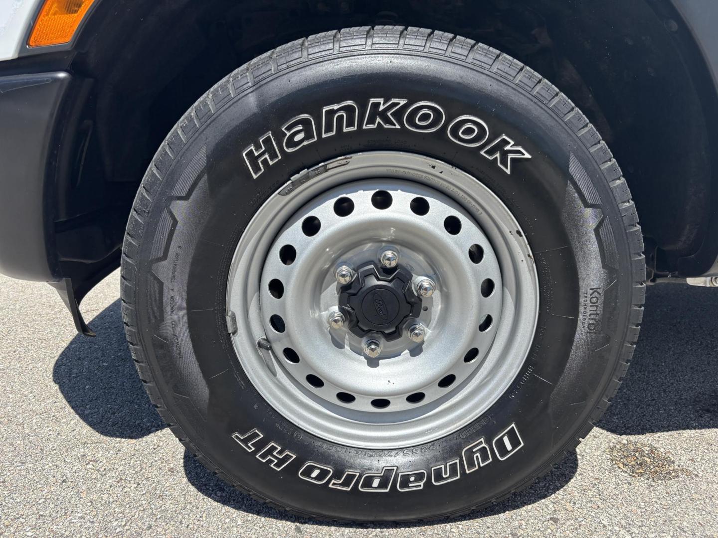 2020 WHITE /CHARCOAL Ford Ranger XL SuperCab 2WD (1FTER1EH9LL) with an 2.3L L4 DOHC 16V engine, 10A transmission, located at 11170 Summerlin Square Dr., Fort Myers Beach, FL, 33931, (239) 999-7777, 26.493546, -81.941628 - Carfax 1 Owner Prior Corporate Vehicle - Photo#45