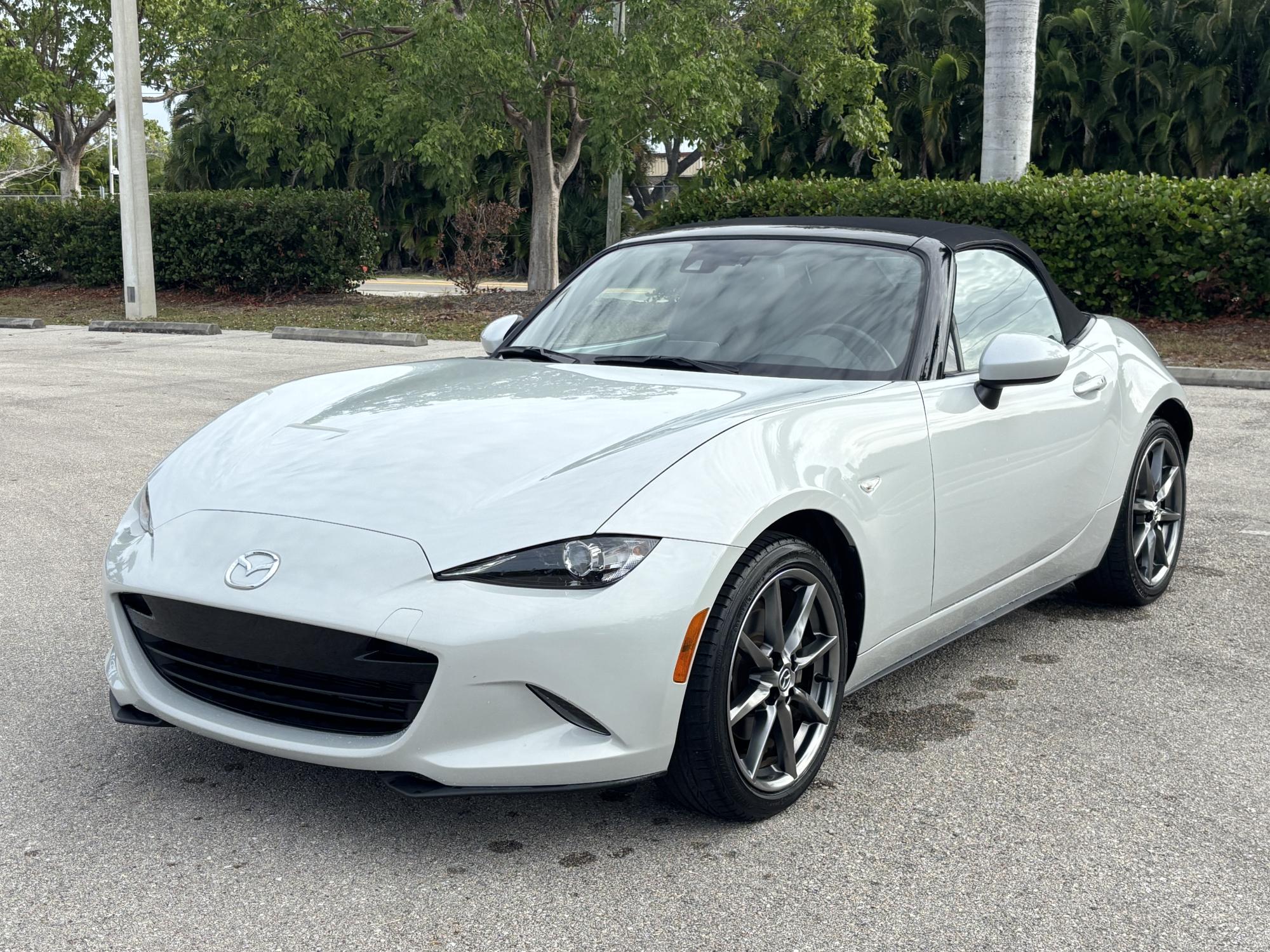 2016 Mazda MX-5 Miata Grand Touring 6AT