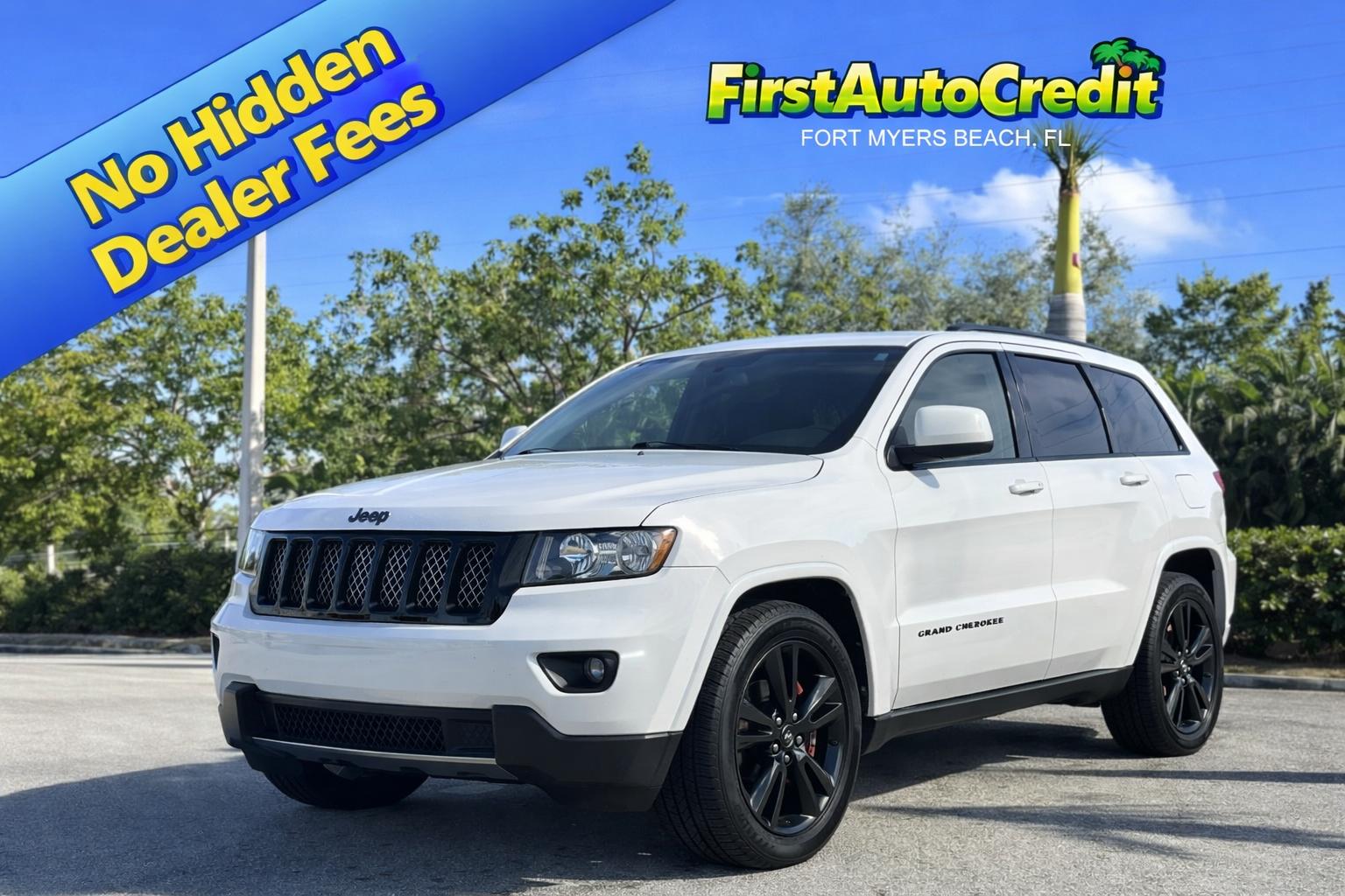 photo of 2013 Jeep Grand Cherokee Laredo 4WD