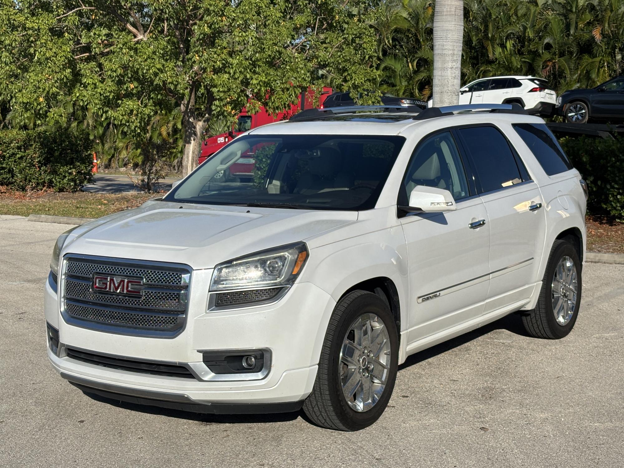 photo of 2016 GMC Acadia Denali FWD
