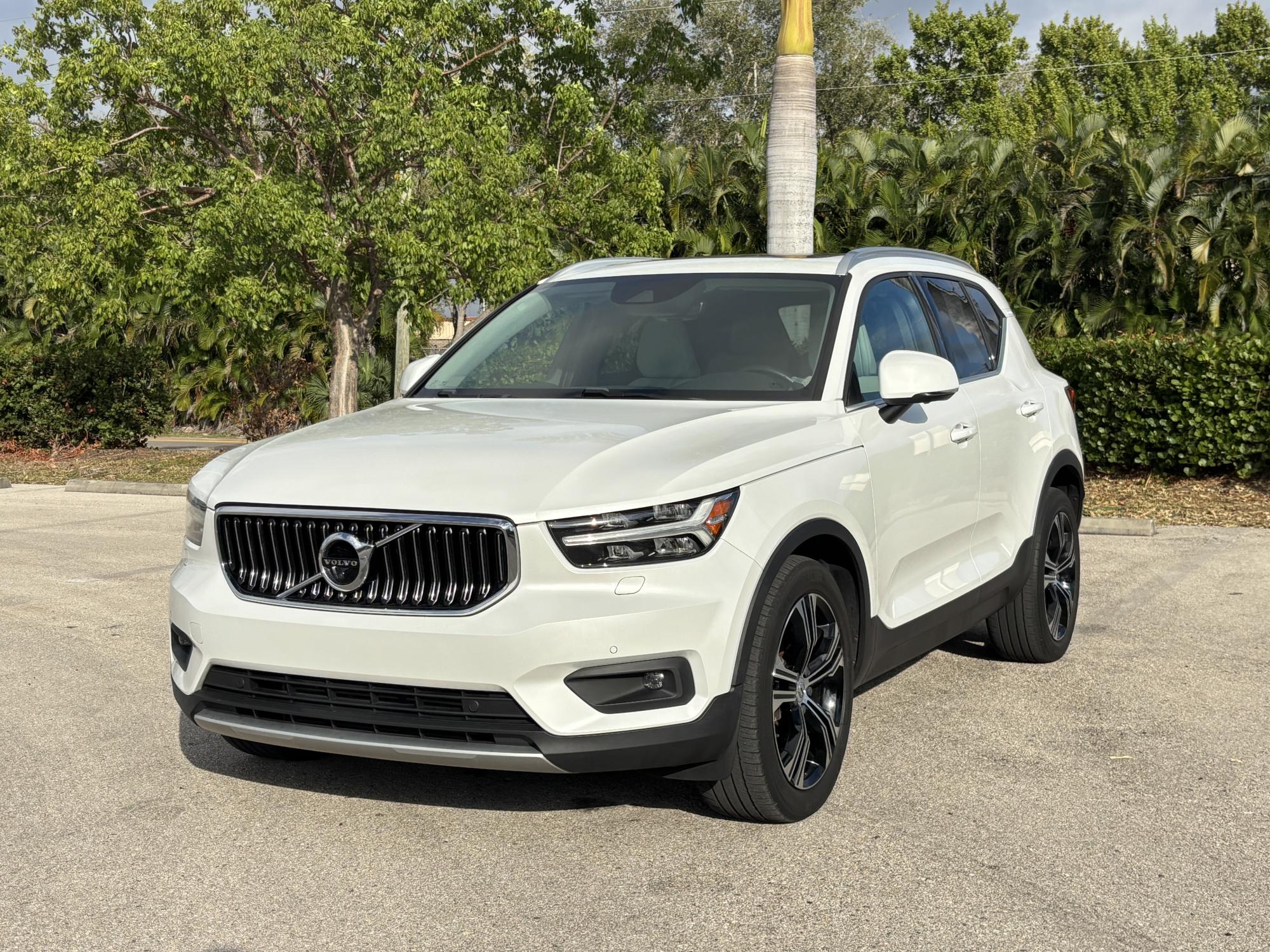 photo of 2020 Volvo XC40 T5 Inscription AWD