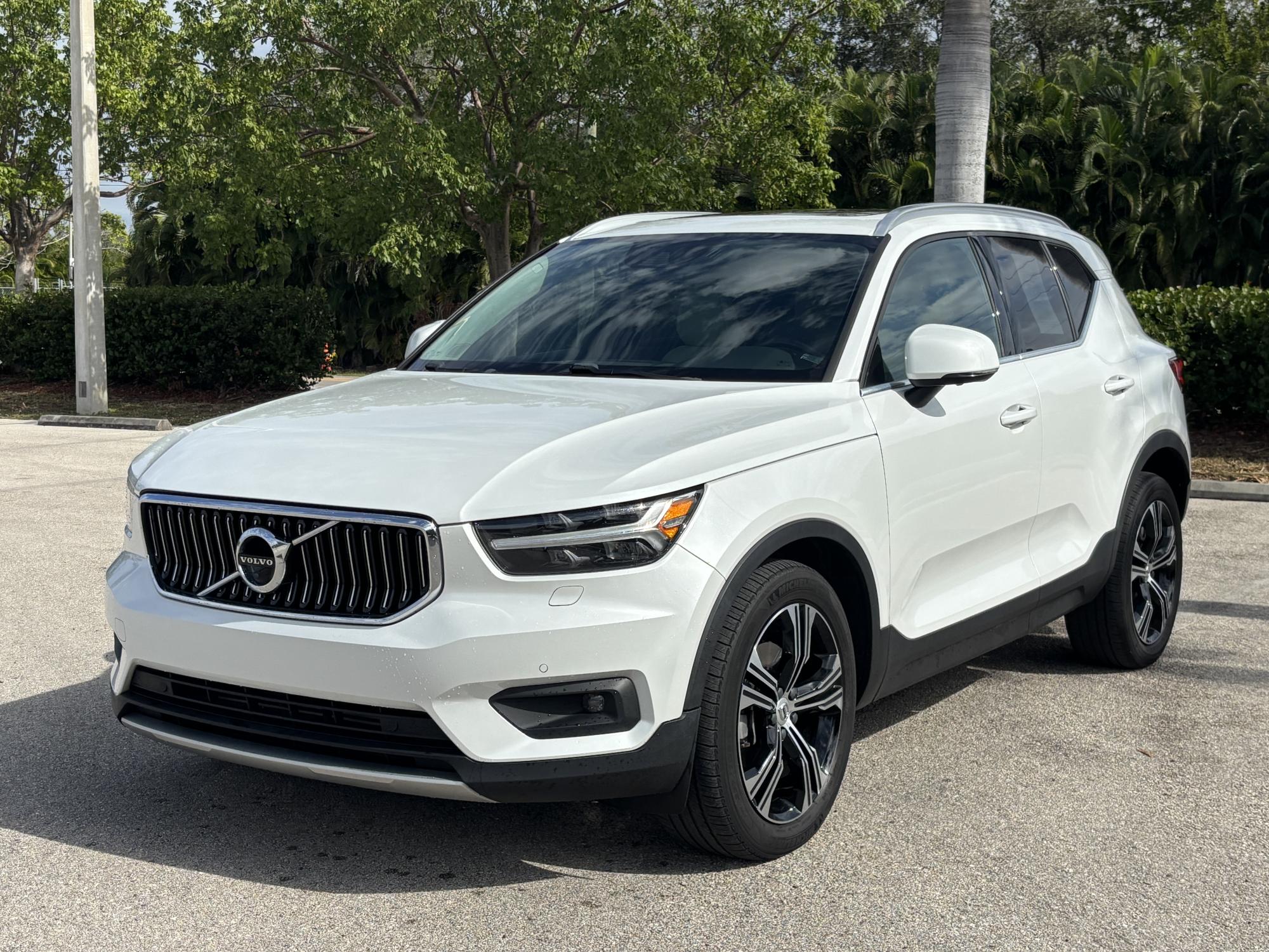 photo of 2020 Volvo XC40 T5 Inscription AWD