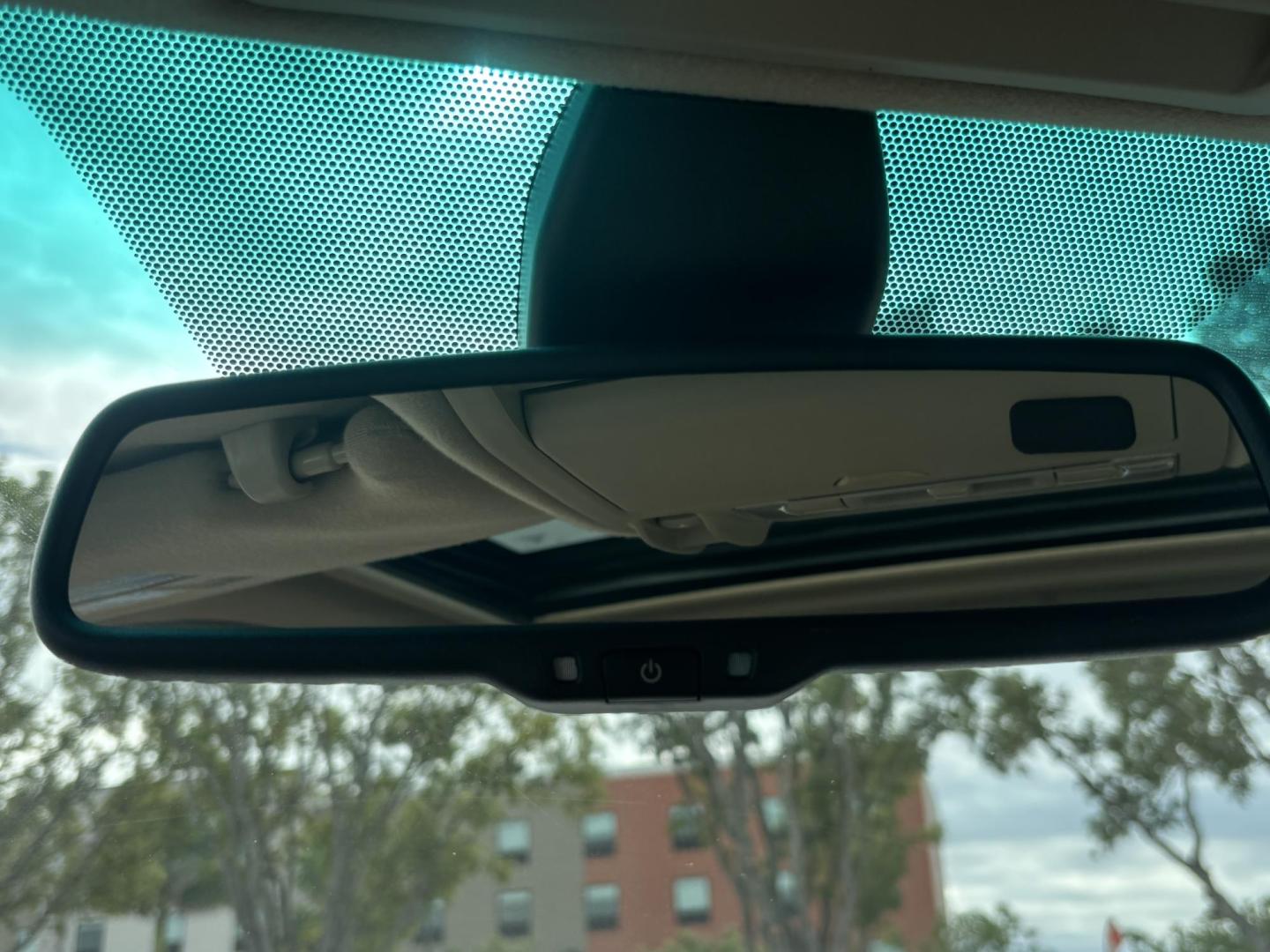 2009 WHITE /BEIGE LEEATHER Lexus RX 350 FWD (2T2GK31U59C) with an 3.5L V6 DOHC 24V engine, 5-Speed Automatic Overdrive transmission, located at 11170 Summerlin Square Dr., Fort Myers Beach, FL, 33931, (239) 999-7777, 26.493546, -81.941628 - Photo#30