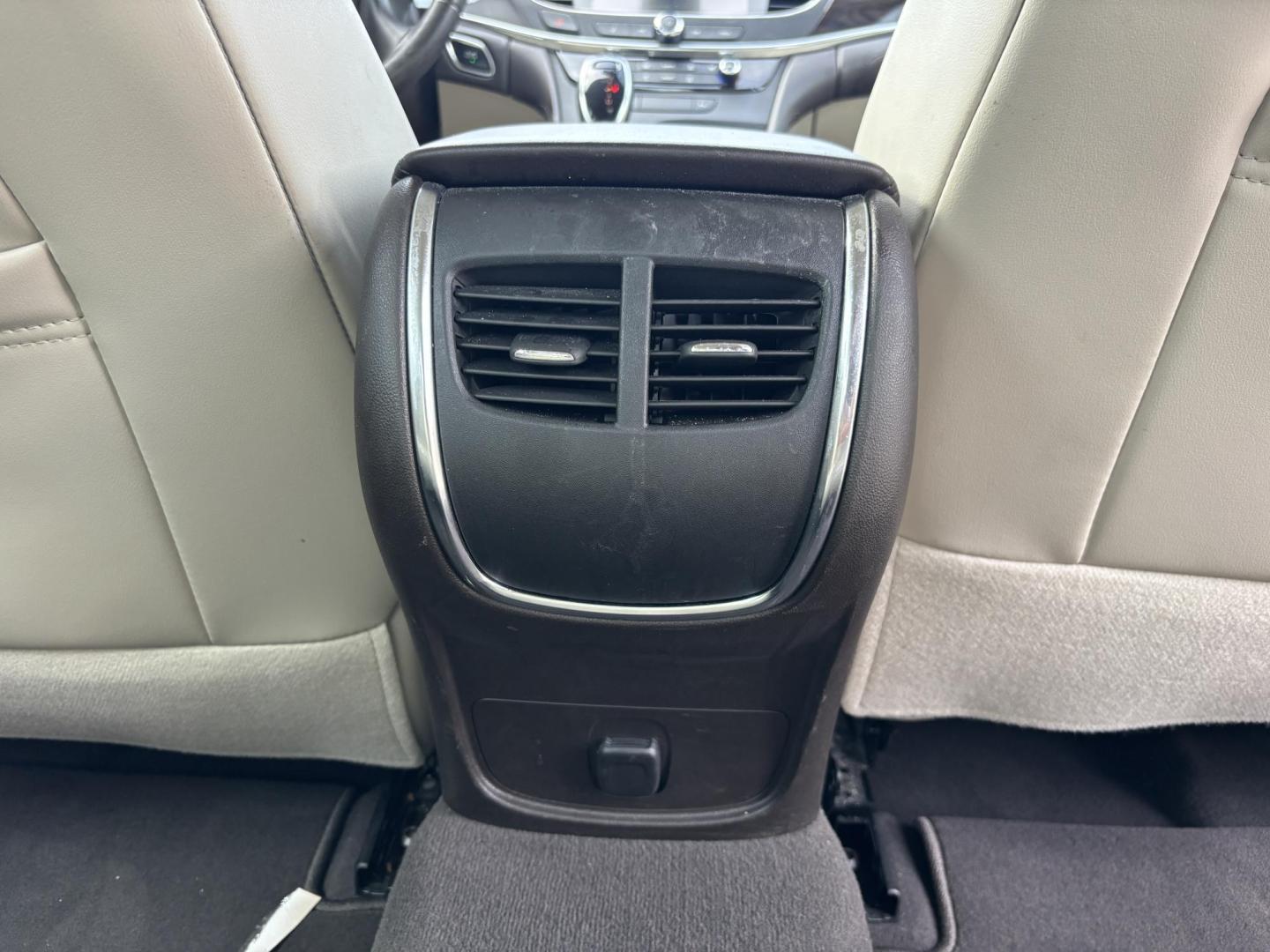 2018 WHITE /BEIGE LEATHER Buick LaCrosse Essence (1G4ZP5SS7JU) with an 3.6L V6 DOHC 24V engine, 8A transmission, located at 11170 Summerlin Square Dr., Fort Myers Beach, FL, 33931, (239) 999-7777, 26.493546, -81.941628 - Photo#21