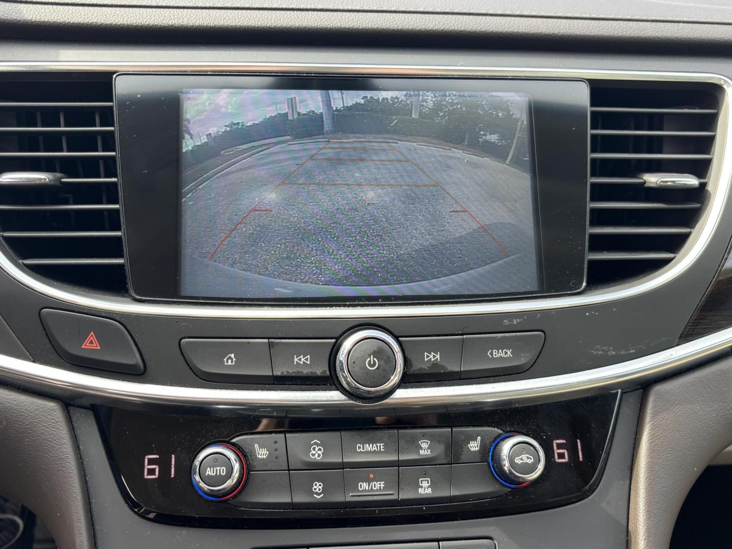 2018 WHITE /BEIGE LEATHER Buick LaCrosse Essence (1G4ZP5SS7JU) with an 3.6L V6 DOHC 24V engine, 8A transmission, located at 11170 Summerlin Square Dr., Fort Myers Beach, FL, 33931, (239) 999-7777, 26.493546, -81.941628 - Photo#27