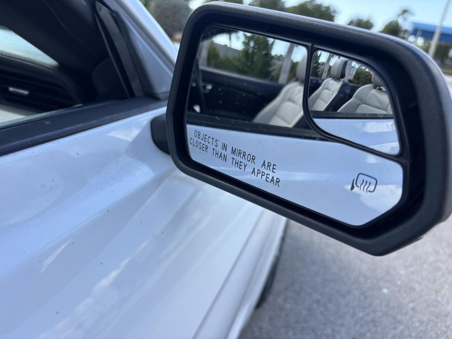 2016 WHITE /CREAM / BLACK LEATHER Ford Mustang EcoBoost Premium Convertible (1FATP8UH4G5) with an 2.3L L4 DOHC 16V engine, 6-Speed Automatic transmission, located at 11170 Summerlin Square Dr., Fort Myers Beach, FL, 33931, (239) 999-7777, 26.493546, -81.941628 - Photo#33