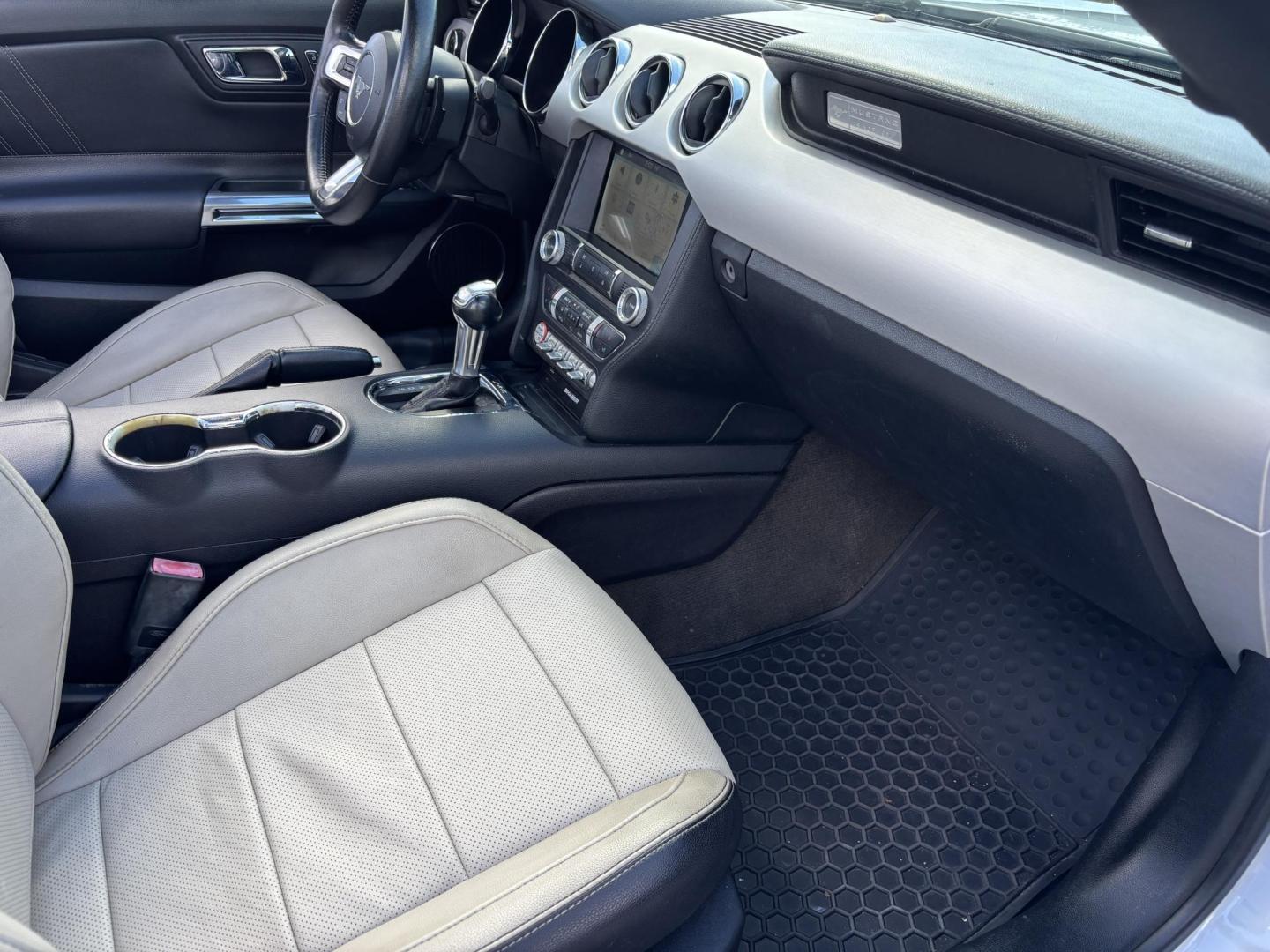 2016 WHITE /CREAM / BLACK LEATHER Ford Mustang EcoBoost Premium Convertible (1FATP8UH4G5) with an 2.3L L4 DOHC 16V engine, 6-Speed Automatic transmission, located at 11170 Summerlin Square Dr., Fort Myers Beach, FL, 33931, (239) 999-7777, 26.493546, -81.941628 - Photo#27