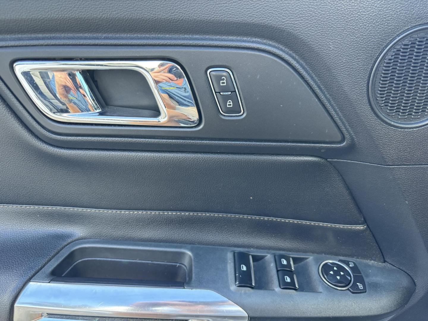 2016 WHITE /CREAM / BLACK LEATHER Ford Mustang EcoBoost Premium Convertible (1FATP8UH4G5) with an 2.3L L4 DOHC 16V engine, 6-Speed Automatic transmission, located at 11170 Summerlin Square Dr., Fort Myers Beach, FL, 33931, (239) 999-7777, 26.493546, -81.941628 - Photo#32