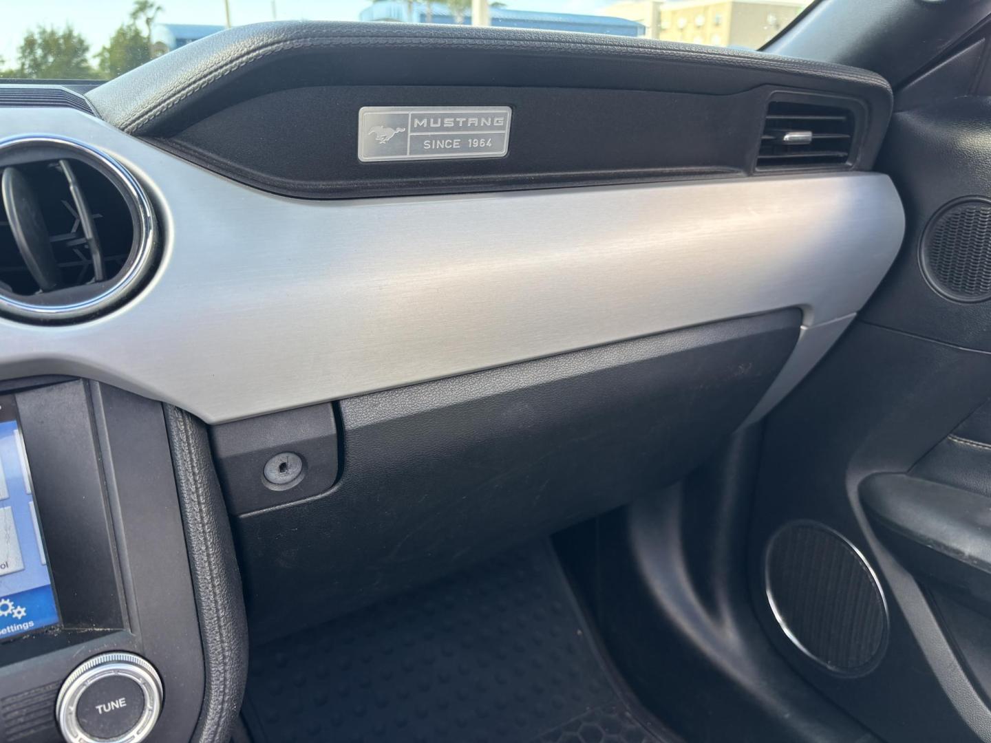 2016 WHITE /CREAM / BLACK LEATHER Ford Mustang EcoBoost Premium Convertible (1FATP8UH4G5) with an 2.3L L4 DOHC 16V engine, 6-Speed Automatic transmission, located at 11170 Summerlin Square Dr., Fort Myers Beach, FL, 33931, (239) 999-7777, 26.493546, -81.941628 - Photo#28