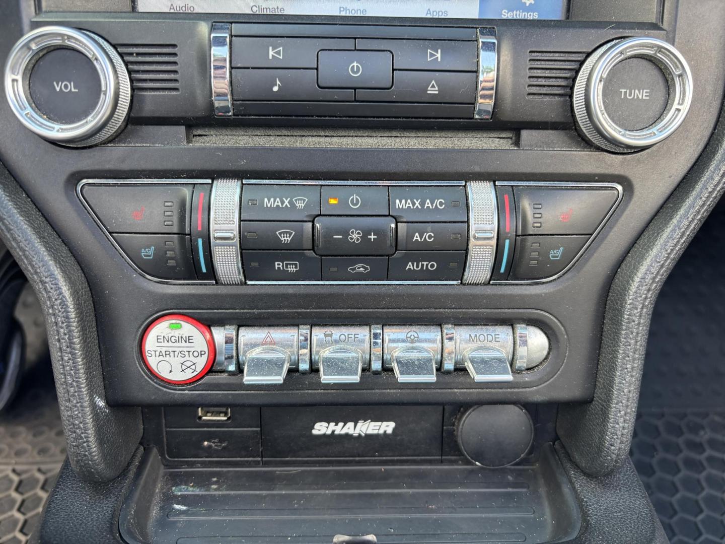 2016 WHITE /CREAM / BLACK LEATHER Ford Mustang EcoBoost Premium Convertible (1FATP8UH4G5) with an 2.3L L4 DOHC 16V engine, 6-Speed Automatic transmission, located at 11170 Summerlin Square Dr., Fort Myers Beach, FL, 33931, (239) 999-7777, 26.493546, -81.941628 - Photo#26