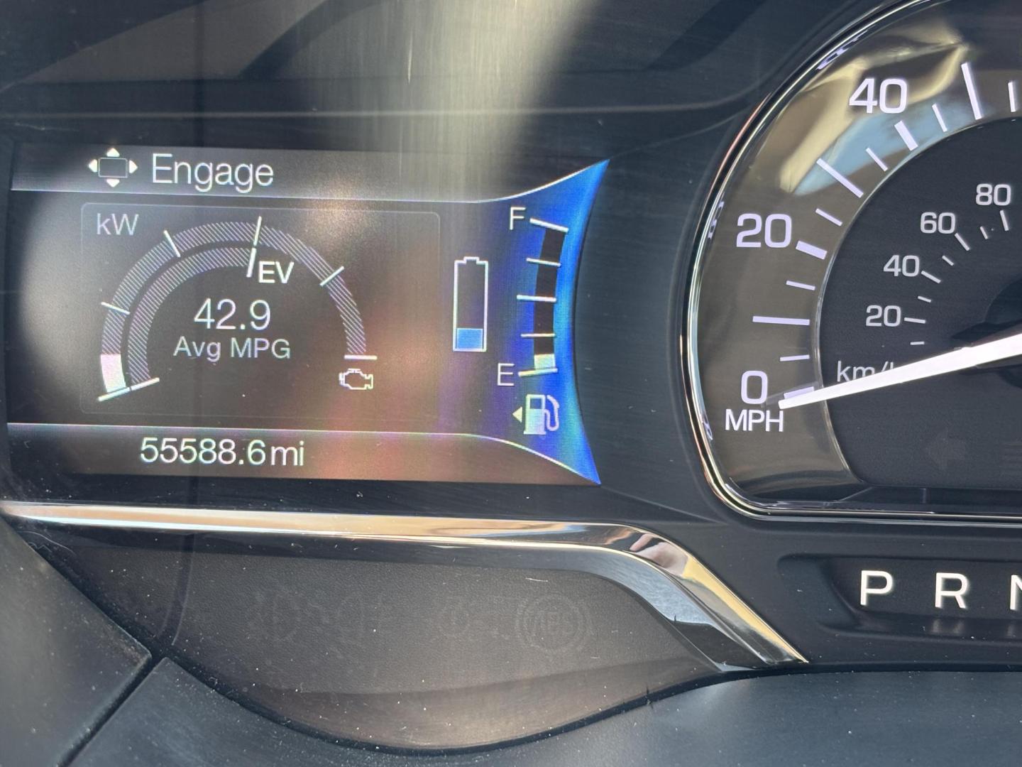 2018 BLUE /BEIGE LEATHER Lincoln MKZ Hybrid Select (3LN6L5LU9JR) with an 2.0L L4 DOHC 16V HYBRID engine, CVT transmission, located at 11170 Summerlin Square Dr., Fort Myers Beach, FL, 33931, (239) 999-7777, 26.493546, -81.941628 - Photo#23