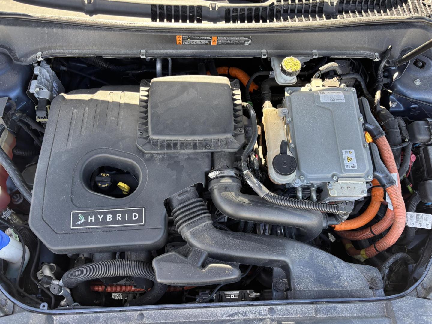 2018 BLUE /BEIGE LEATHER Lincoln MKZ Hybrid Select (3LN6L5LU9JR) with an 2.0L L4 DOHC 16V HYBRID engine, CVT transmission, located at 11170 Summerlin Square Dr., Fort Myers Beach, FL, 33931, (239) 999-7777, 26.493546, -81.941628 - Photo#34