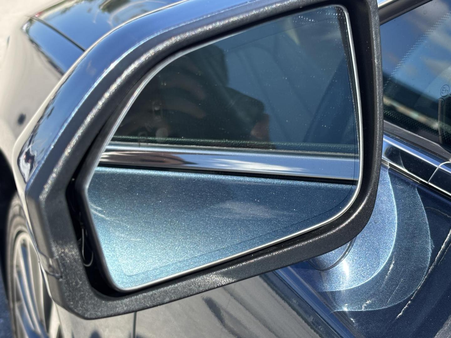 2018 BLUE /BEIGE LEATHER Lincoln MKZ Hybrid Select (3LN6L5LU9JR) with an 2.0L L4 DOHC 16V HYBRID engine, CVT transmission, located at 11170 Summerlin Square Dr., Fort Myers Beach, FL, 33931, (239) 999-7777, 26.493546, -81.941628 - Photo#29