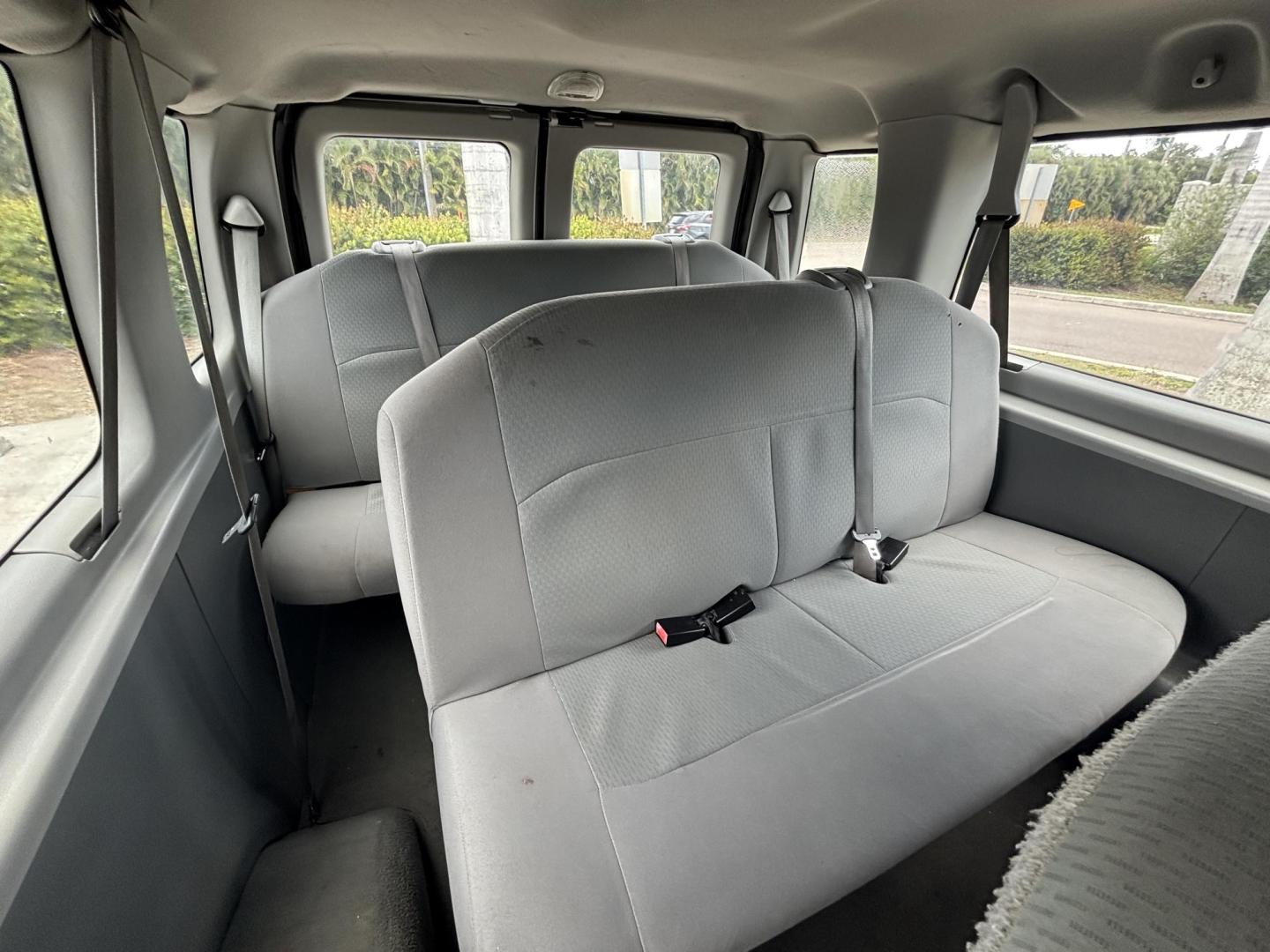 2010 WHITE /GRAY CLOTH Ford E-Series Wagon E-350 XL Super Duty Extended (1FBSS3BL3AD) with an 5.4L V8 SOHC 16V engine, 4 Speed Automatic transmission, located at 11170 Summerlin Square Dr., Fort Myers Beach, FL, 33931, (239) 999-7777, 26.493546, -81.941628 - Check out this heavy-duty and spacious 2010 Ford E-350 Super Duty Wagon XLT — offering 128,000 miles and built to handle large groups, work needs, or commercial use with ease. Powered by a strong 5.4L V8 engine and paired with rear-wheel drive, this E-350 delivers the durability and performance - Photo#20