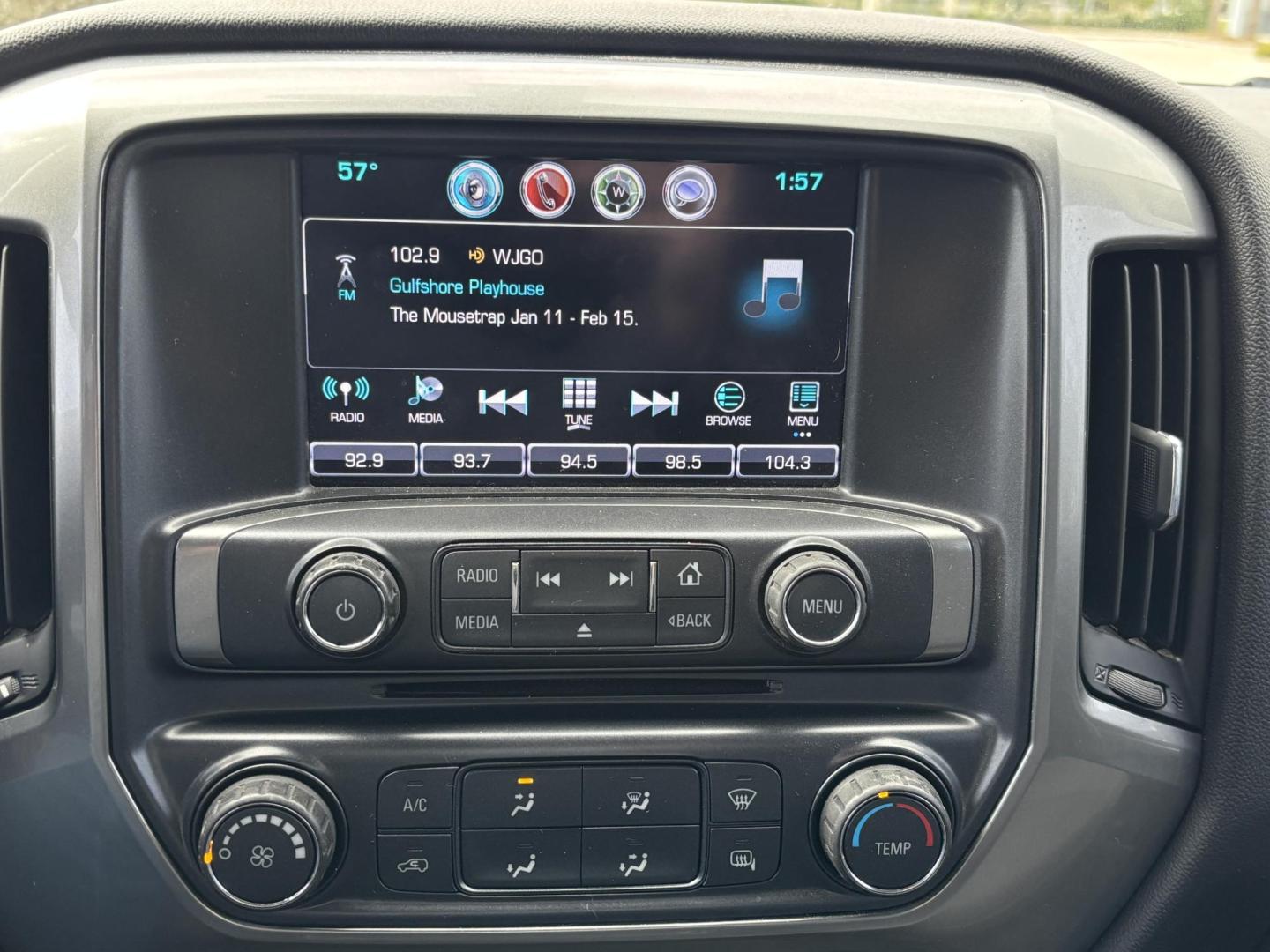 2017 BLACK /black Chevrolet Silverado 1500 LT Double Cab 4WD (1GCVKREH8HZ) with an 4.3L V6 OHV 12V engine, 6A transmission, located at 11170 Summerlin Square Dr., Fort Myers Beach, FL, 33931, (239) 999-7777, 26.493546, -81.941628 - 4 Wheel Drive - Photo#16