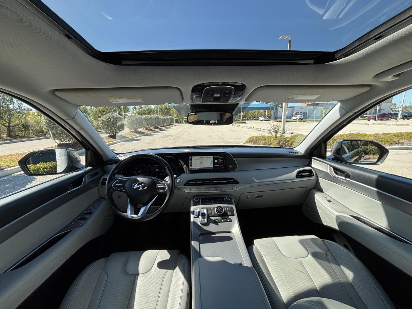 2020 GRAY /GRAY LEATHER Hyundai Palisade SEL AWD (KM8R4DHE8LU) with an 3.8L V6 DOHC 24V engine, 8A transmission, located at 11170 Summerlin Square Dr., Fort Myers Beach, FL, 33931, (239) 999-7777, 26.493546, -81.941628 - Photo#9