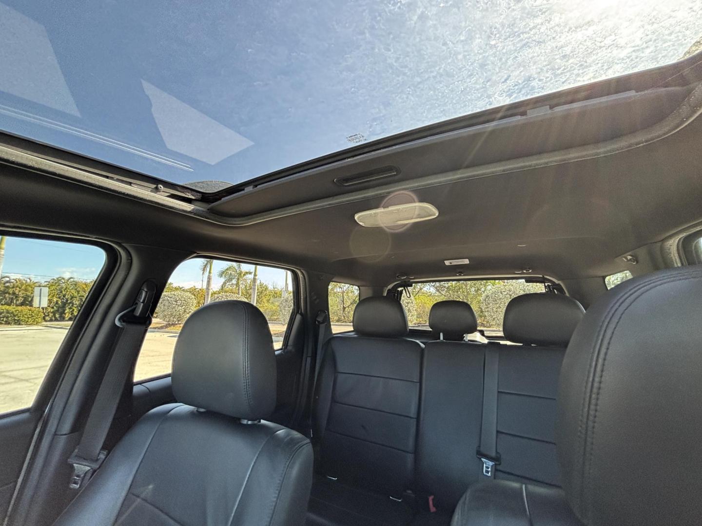 2011 WHITE /BLACK LEATHER Ford Escape Limited FWD (1FMCU0EG6BK) with an 3.0L V6 DOHC 24V engine, 6-Speed Automatic transmission, located at 11170 Summerlin Square Dr., Fort Myers Beach, FL, 33931, (239) 999-7777, 26.493546, -81.941628 - Photo#10