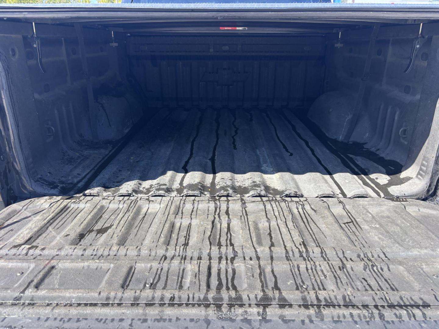 2018 BLACK /BLACK Chevrolet Colorado LT Crew Cab 4WD Long Box (1GCGTCEN7J1) with an 3.6L V6 DOHC 24V GAS engine, 6A transmission, located at 11170 Summerlin Square Dr., Fort Myers Beach, FL, 33931, (239) 999-7777, 26.493546, -81.941628 - Carfax 1 Owner - Photo#33