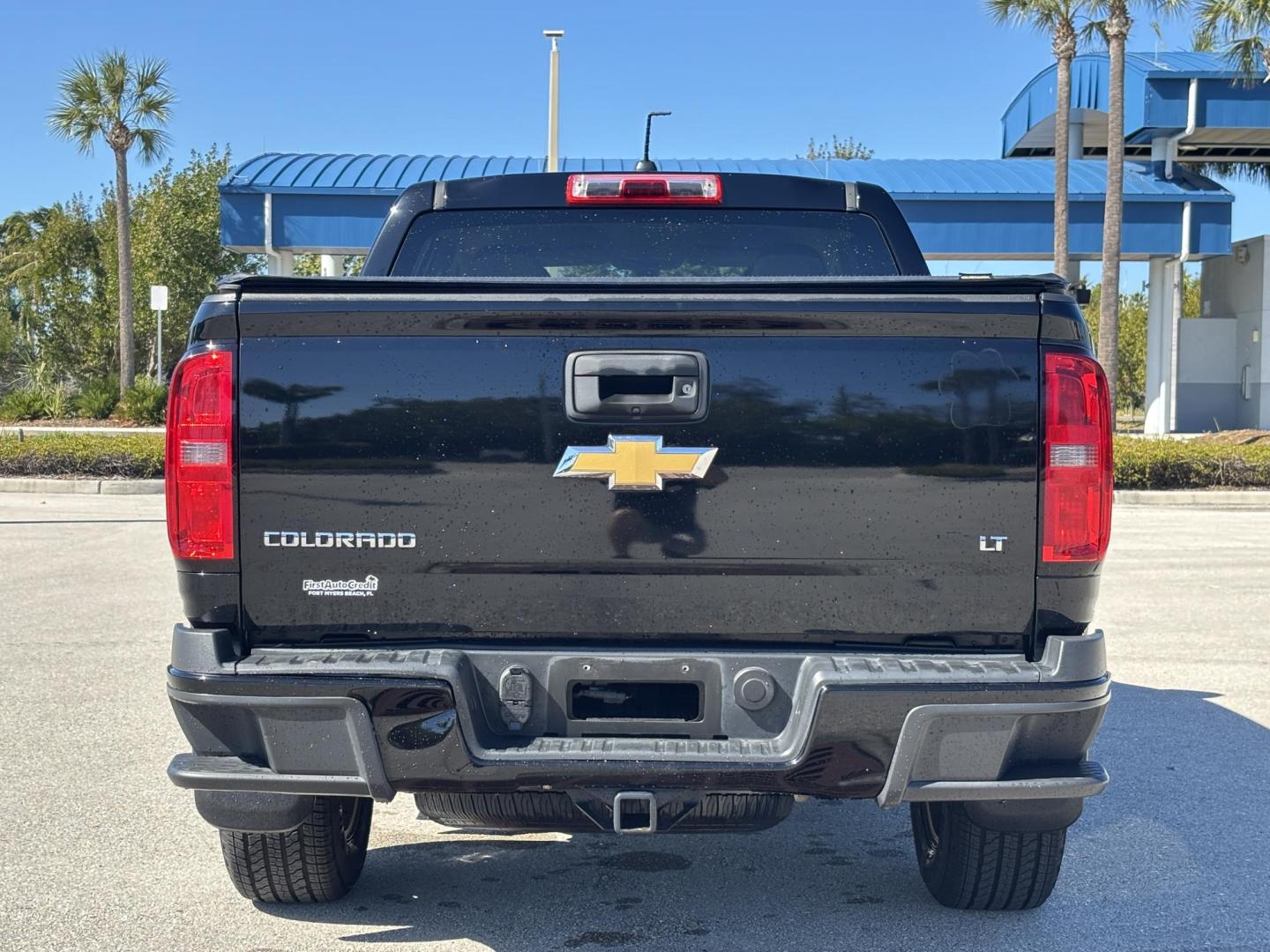 2018 BLACK /BLACK Chevrolet Colorado LT Crew Cab 4WD Long Box (1GCGTCEN7J1) with an 3.6L V6 DOHC 24V GAS engine, 6A transmission, located at 11170 Summerlin Square Dr., Fort Myers Beach, FL, 33931, (239) 999-7777, 26.493546, -81.941628 - Carfax 1 Owner - Photo#6