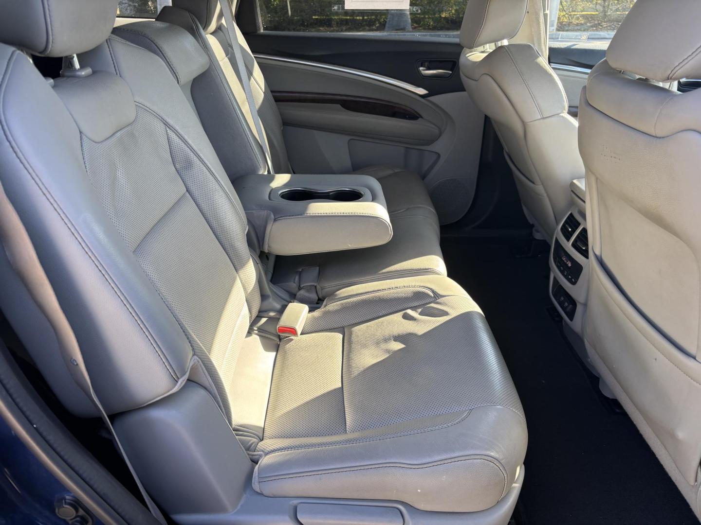 2019 BLUE /LIGHT GRAY LEATHER Acura MDX 9-Spd AT w/Tech Package (5J8YD3H56KL) with an 3.5L V6 SOHC 24V engine, 9A transmission, located at 11170 Summerlin Square Dr., Fort Myers Beach, FL, 33931, (239) 999-7777, 26.493546, -81.941628 - Photo#22