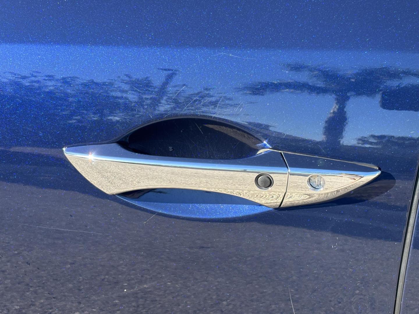 2019 BLUE /LIGHT GRAY LEATHER Acura MDX 9-Spd AT w/Tech Package (5J8YD3H56KL) with an 3.5L V6 SOHC 24V engine, 9A transmission, located at 11170 Summerlin Square Dr., Fort Myers Beach, FL, 33931, (239) 999-7777, 26.493546, -81.941628 - Photo#39