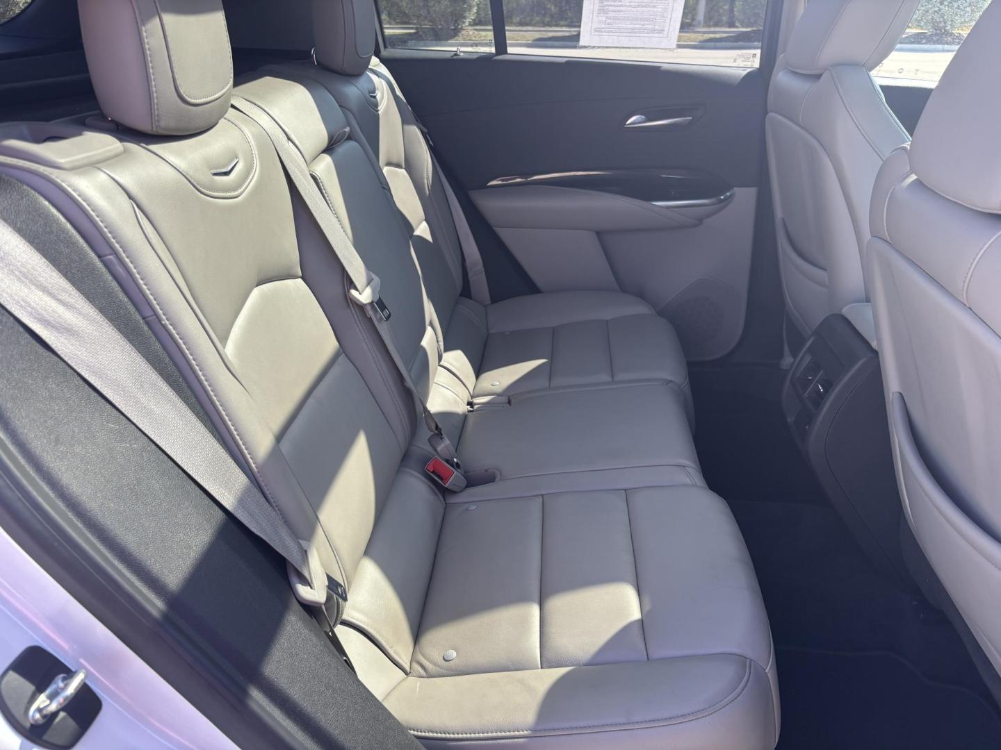 2019 WHITE /TAN LEATHER Cadillac XT4 Premium Luxury (1GYFZCR49KF) with an 2.0L L4 DOHC 16V engine, 9A transmission, located at 11170 Summerlin Square Dr., Fort Myers Beach, FL, 33931, (239) 999-7777, 26.493546, -81.941628 - Photo#21