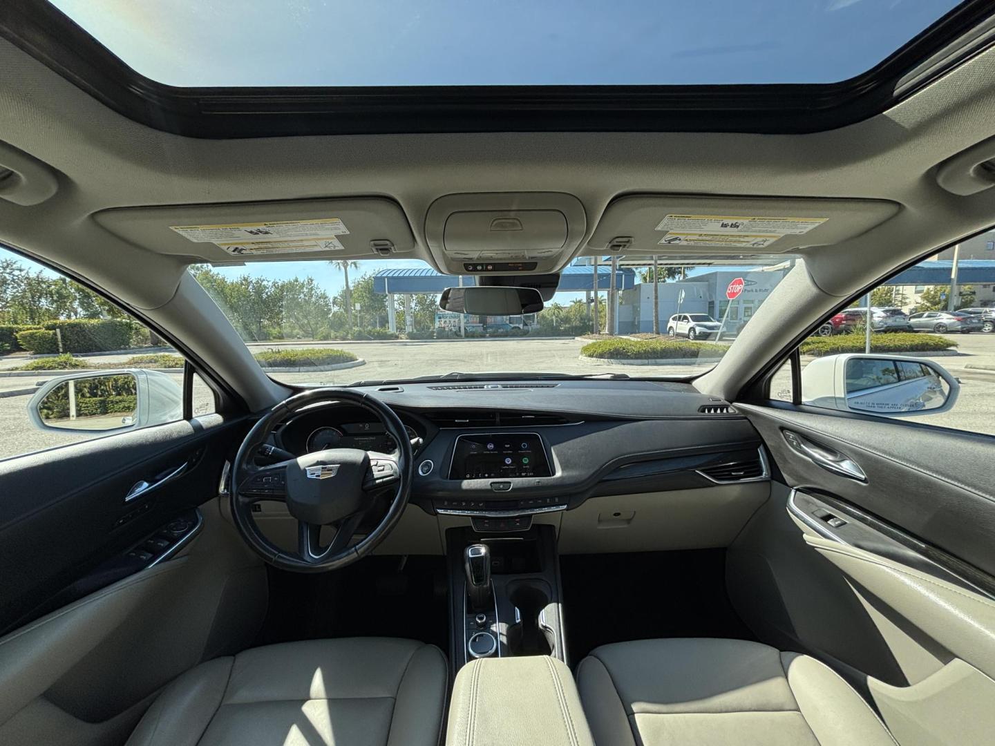 2019 WHITE /TAN LEATHER Cadillac XT4 Premium Luxury (1GYFZCR49KF) with an 2.0L L4 DOHC 16V engine, 9A transmission, located at 11170 Summerlin Square Dr., Fort Myers Beach, FL, 33931, (239) 999-7777, 26.493546, -81.941628 - Photo#9