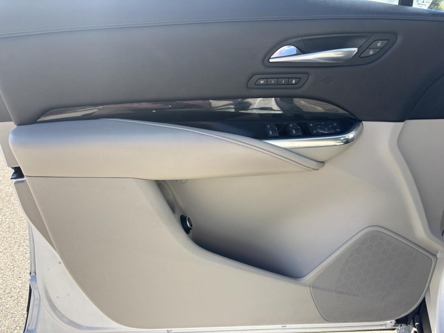 2019 WHITE /TAN LEATHER Cadillac XT4 Premium Luxury (1GYFZCR49KF) with an 2.0L L4 DOHC 16V engine, 9A transmission, located at 11170 Summerlin Square Dr., Fort Myers Beach, FL, 33931, (239) 999-7777, 26.493546, -81.941628 - Photo#37