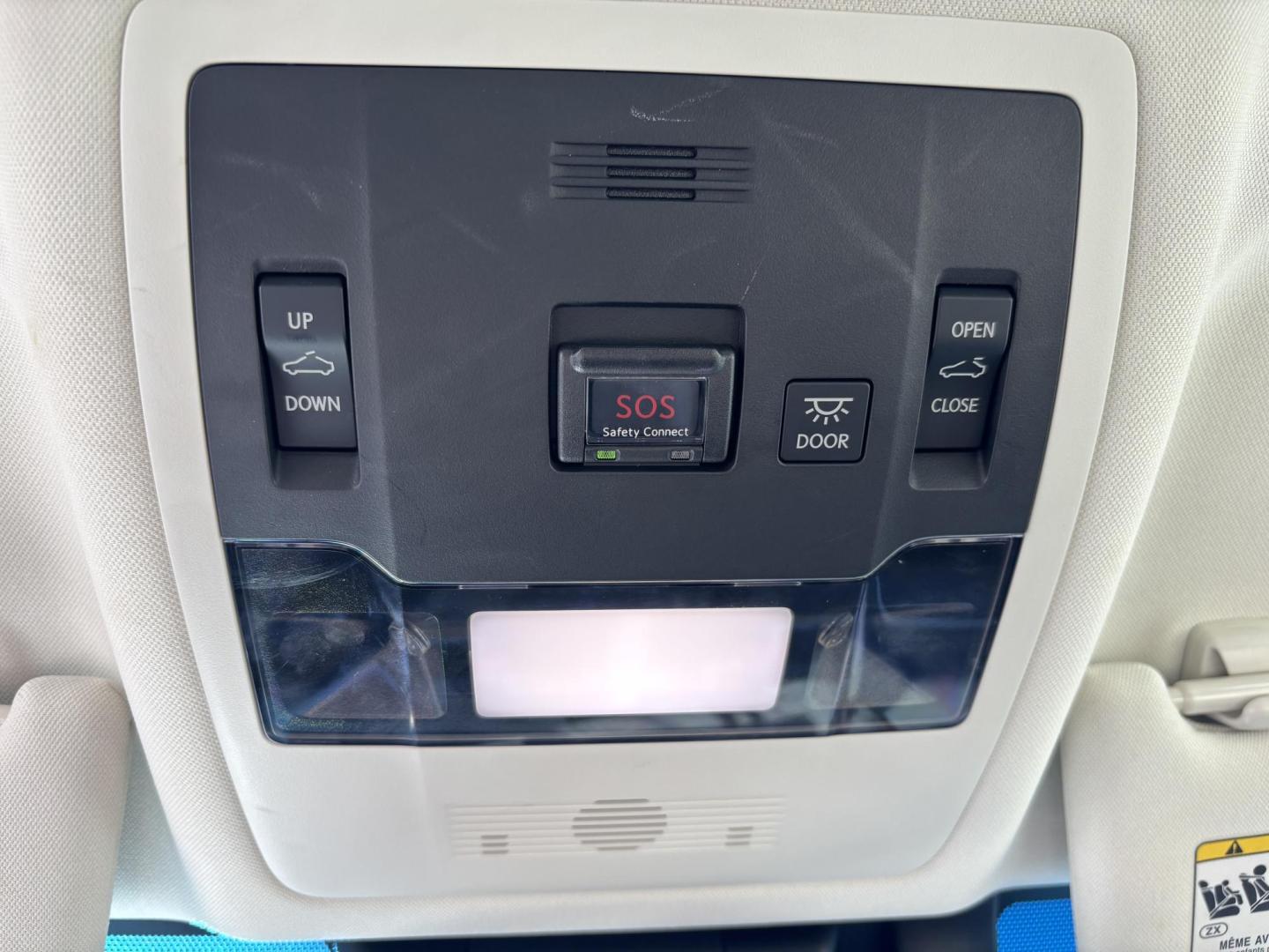 2019 SILVER /BEIGE LEATHER Lexus ES 350 Luxury (58ABZ1B12KU) with an 3.5L V6 DOHC 24V engine, 8A transmission, located at 11170 Summerlin Square Dr., Fort Myers Beach, FL, 33931, (239) 999-7777, 26.493546, -81.941628 - Photo#33