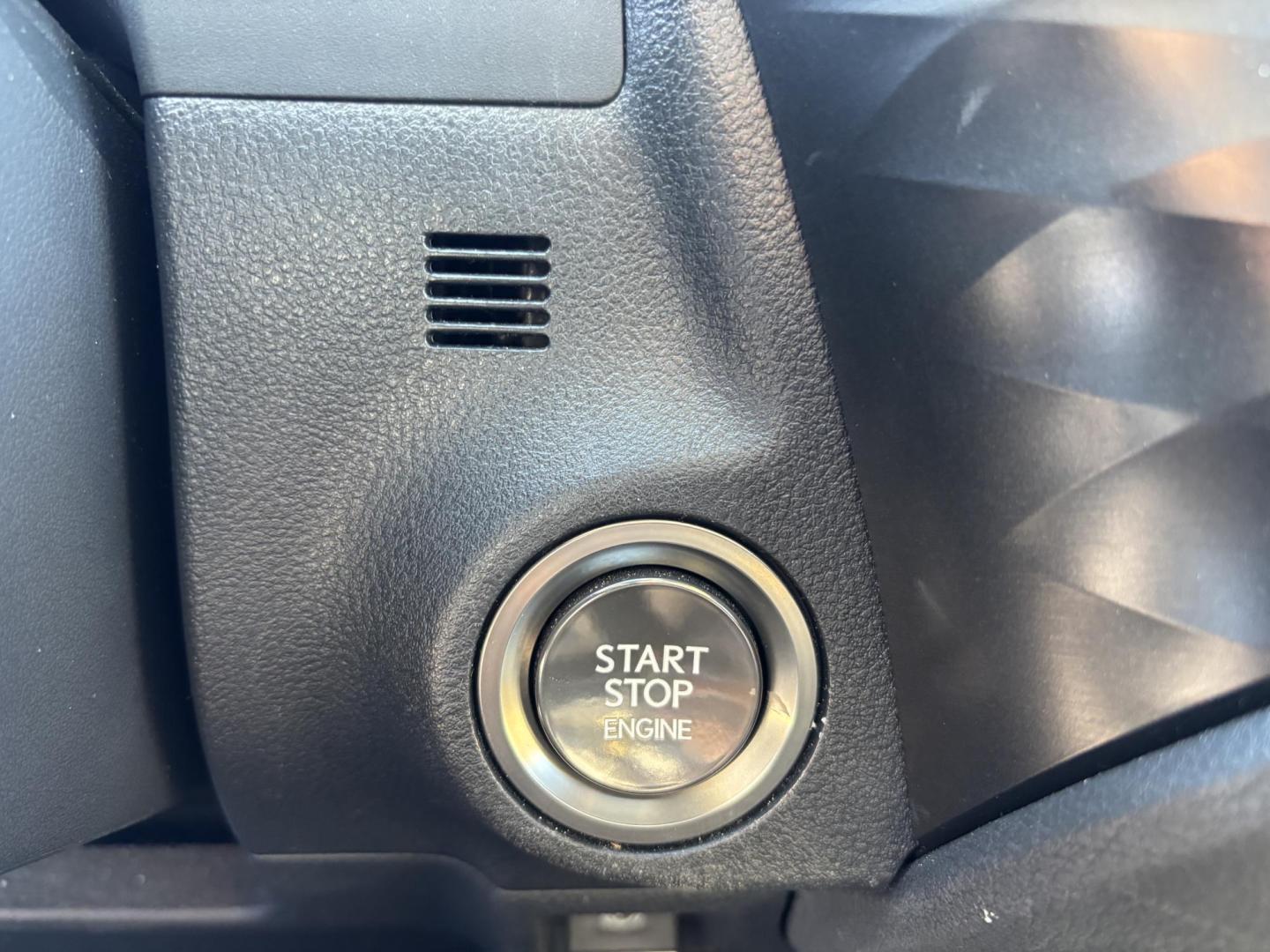 2019 SILVER /BEIGE LEATHER Lexus ES 350 Luxury (58ABZ1B12KU) with an 3.5L V6 DOHC 24V engine, 8A transmission, located at 11170 Summerlin Square Dr., Fort Myers Beach, FL, 33931, (239) 999-7777, 26.493546, -81.941628 - Photo#21