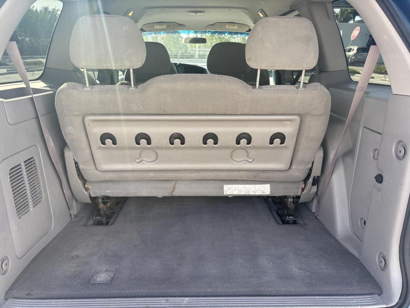 2002 BLUE /GREY CLOTH Ford Windstar LX (2FMZA51422B) with an 3.8L V6 OHV 12V engine, 4-Speed Automatic Overdrive transmission, located at 11170 Summerlin Square Dr., Fort Myers Beach, FL, 33931, (239) 999-7777, 26.493546, -81.941628 - Photo#20