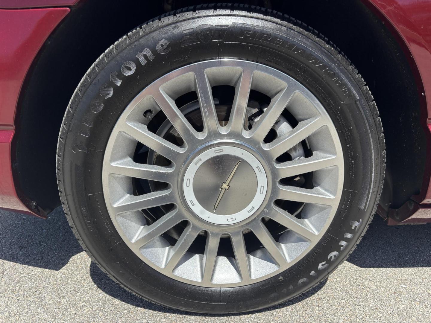 2004 MAROON /BEIGE LEATHER Ford Thunderbird Deluxe (1FAHP60A04Y) with an 3.9L V8 DOHC 32V engine, 5-Speed Automatic Overdrive transmission, located at 11170 Summerlin Square Dr., Fort Myers Beach, FL, 33931, (239) 999-7777, 26.493546, -81.941628 - Photo#53