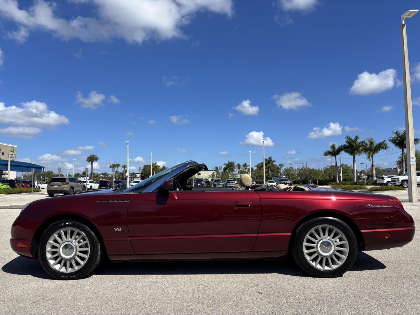 2004 MAROON /BEIGE LEATHER Ford Thunderbird Deluxe (1FAHP60A04Y) with an 3.9L V8 DOHC 32V engine, 5-Speed Automatic Overdrive transmission, located at 11170 Summerlin Square Dr., Fort Myers Beach, FL, 33931, (239) 999-7777, 26.493546, -81.941628 - Photo#25