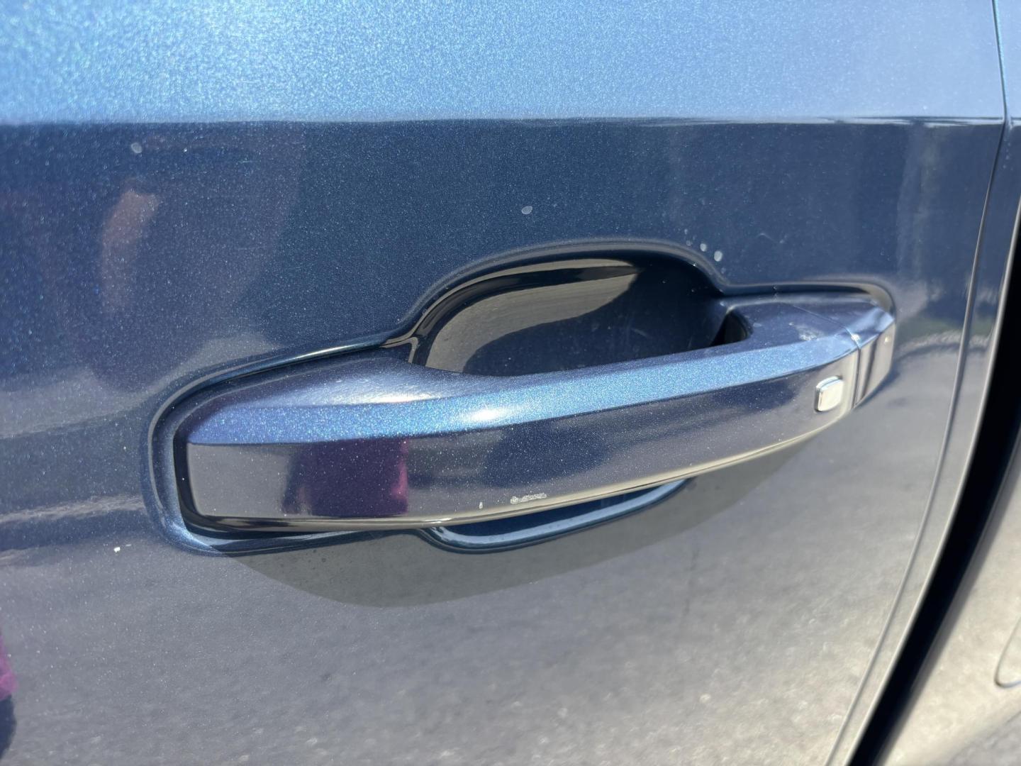 2019 BLUE Chevrolet Silverado 1500 LT Double Cab 2WD (1GCVWCED4KZ) with an 5.3L V8 OHV 16V engine, 6A transmission, located at 11170 Summerlin Square Dr., Fort Myers Beach, FL, 33931, (239) 999-7777, 26.493546, -81.941628 - Photo#27