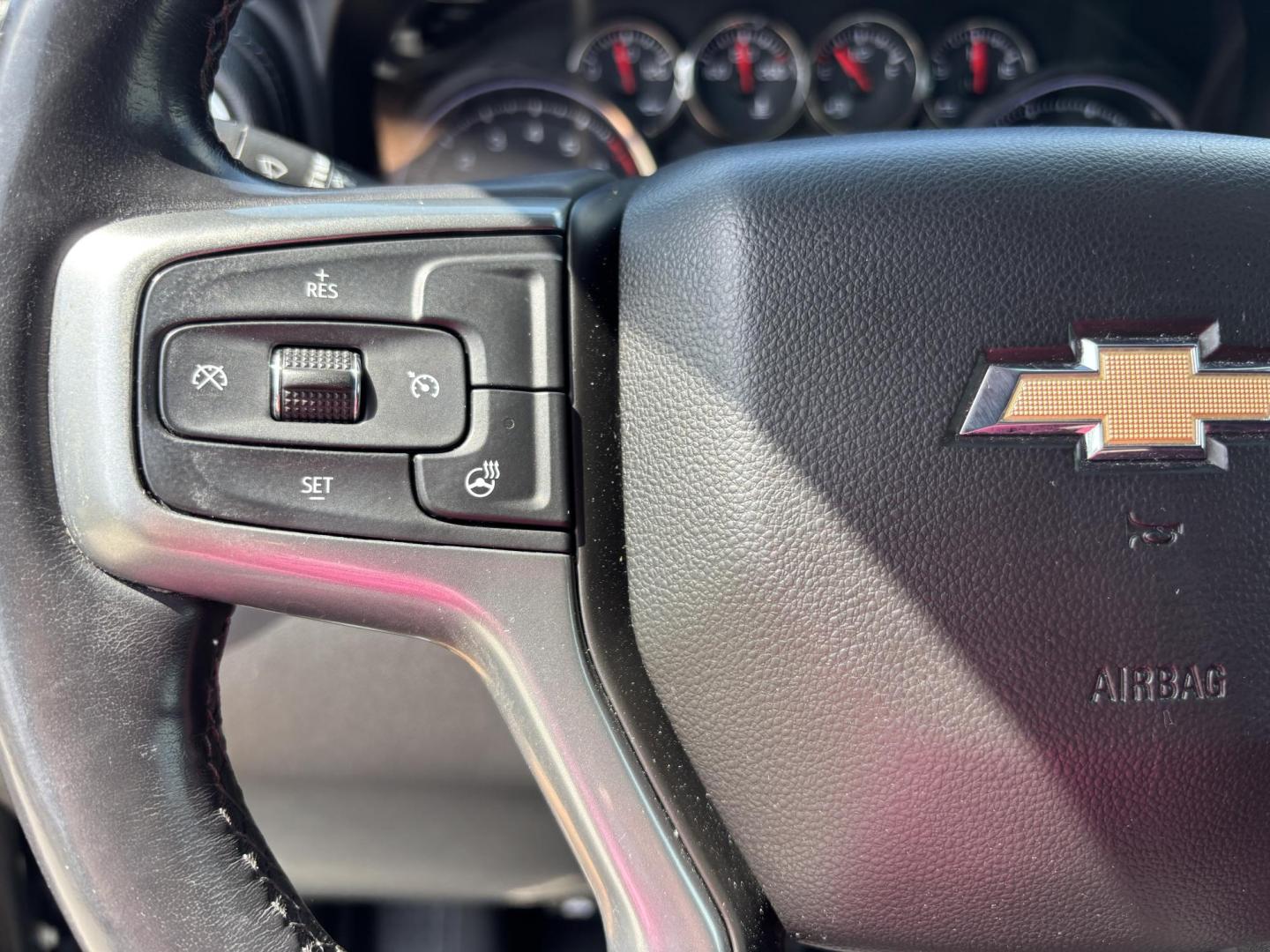 2019 BLUE Chevrolet Silverado 1500 LT Double Cab 2WD (1GCVWCED4KZ) with an 5.3L V8 OHV 16V engine, 6A transmission, located at 11170 Summerlin Square Dr., Fort Myers Beach, FL, 33931, (239) 999-7777, 26.493546, -81.941628 - Photo#19