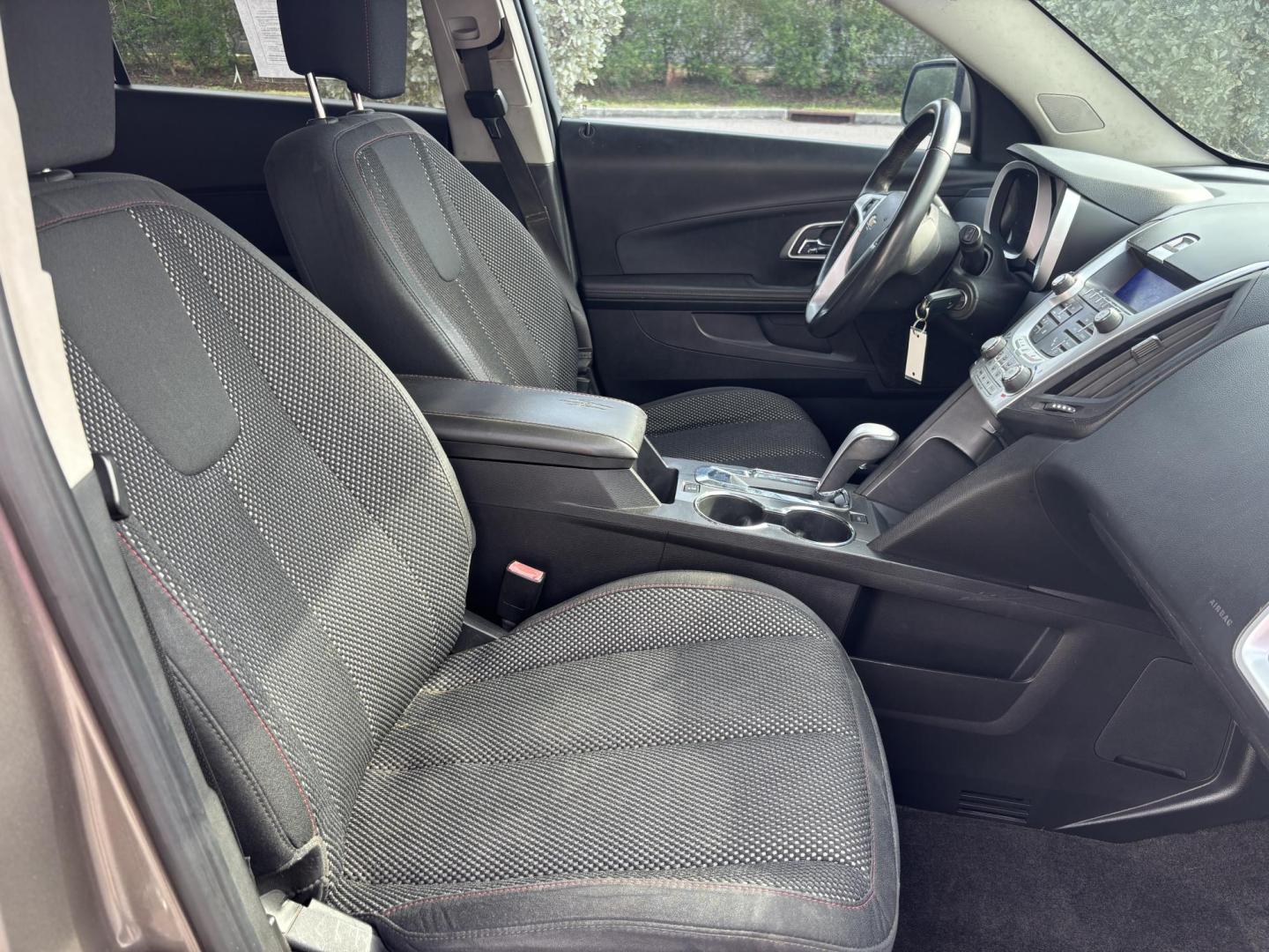 2011 BROWN /BLACK Chevrolet Equinox 1LT 2WD (2CNALDEC4B6) with an 2.4L L4 DOHC 16V engine, 6-Speed Automatic transmission, located at 11170 Summerlin Square Dr., Fort Myers Beach, FL, 33931, (239) 999-7777, 26.493546, -81.941628 - Photo#16