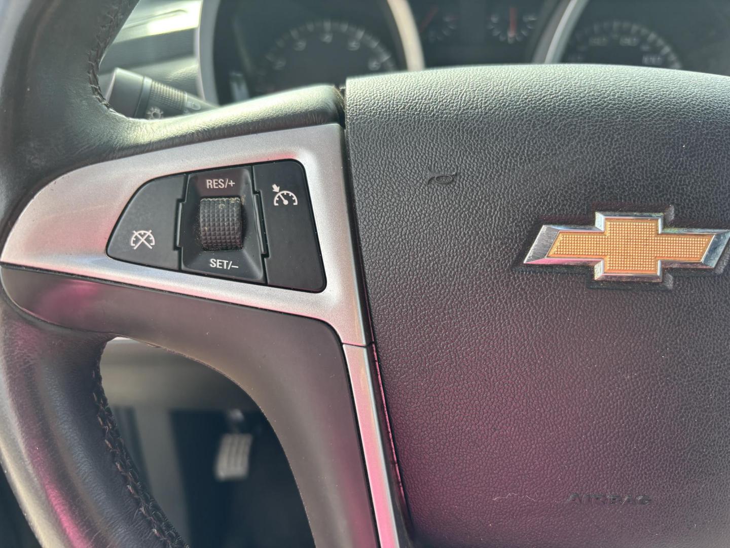 2011 BROWN /BLACK Chevrolet Equinox 1LT 2WD (2CNALDEC4B6) with an 2.4L L4 DOHC 16V engine, 6-Speed Automatic transmission, located at 11170 Summerlin Square Dr., Fort Myers Beach, FL, 33931, (239) 999-7777, 26.493546, -81.941628 - Photo#22