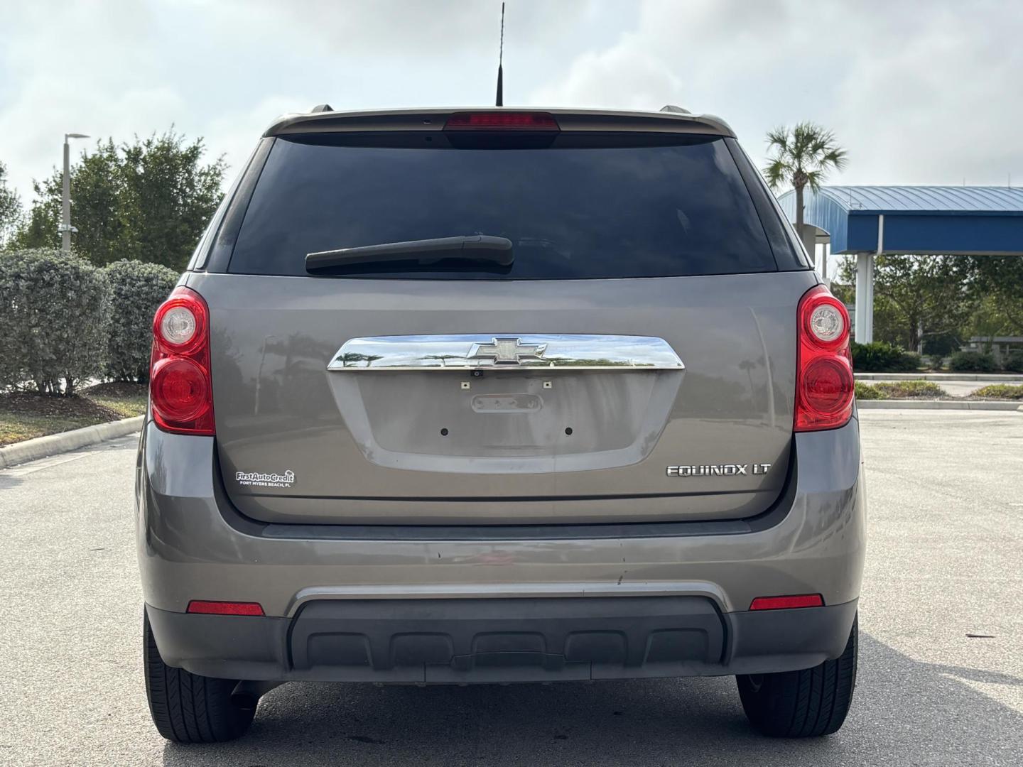 2011 BROWN /BLACK Chevrolet Equinox 1LT 2WD (2CNALDEC4B6) with an 2.4L L4 DOHC 16V engine, 6-Speed Automatic transmission, located at 11170 Summerlin Square Dr., Fort Myers Beach, FL, 33931, (239) 999-7777, 26.493546, -81.941628 - Photo#6