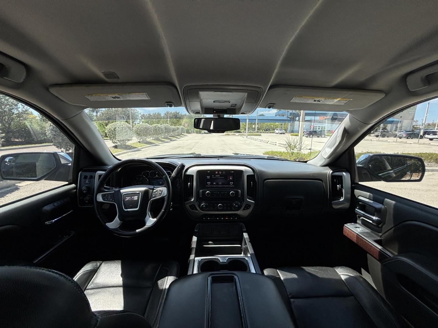 2015 GRAY /BLACK LEATHER GMC Sierra 1500 SLT Crew Cab 4WD (3GTU2VEC3FG) with an 5.3L V8 OHV 16V engine, 6-Speed Automatic transmission, located at 11170 Summerlin Square Dr., Fort Myers Beach, FL, 33931, (239) 999-7777, 26.493546, -81.941628 - Photo#9