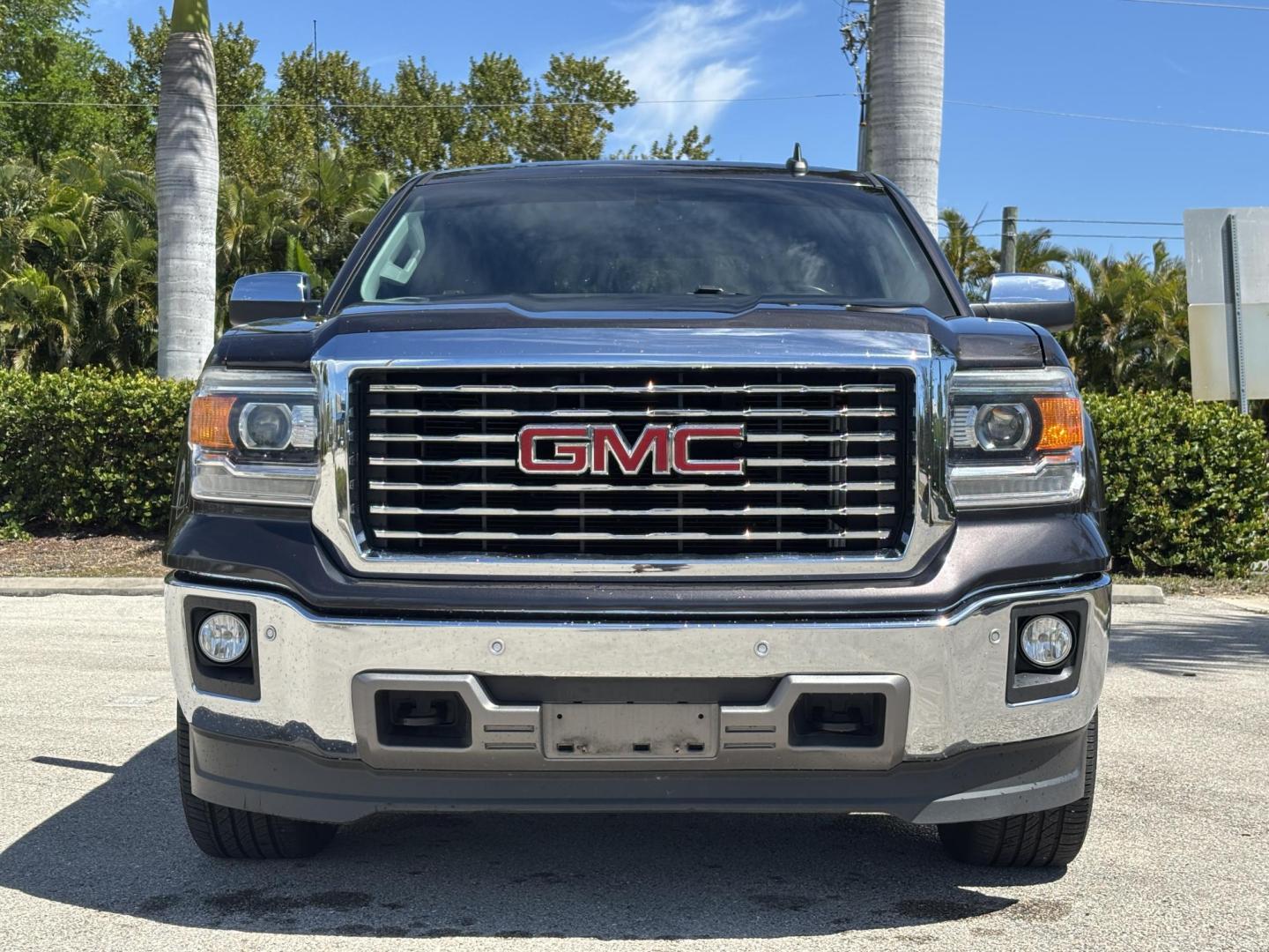 2015 GRAY /BLACK LEATHER GMC Sierra 1500 SLT Crew Cab 4WD (3GTU2VEC3FG) with an 5.3L V8 OHV 16V engine, 6-Speed Automatic transmission, located at 11170 Summerlin Square Dr., Fort Myers Beach, FL, 33931, (239) 999-7777, 26.493546, -81.941628 - Photo#2