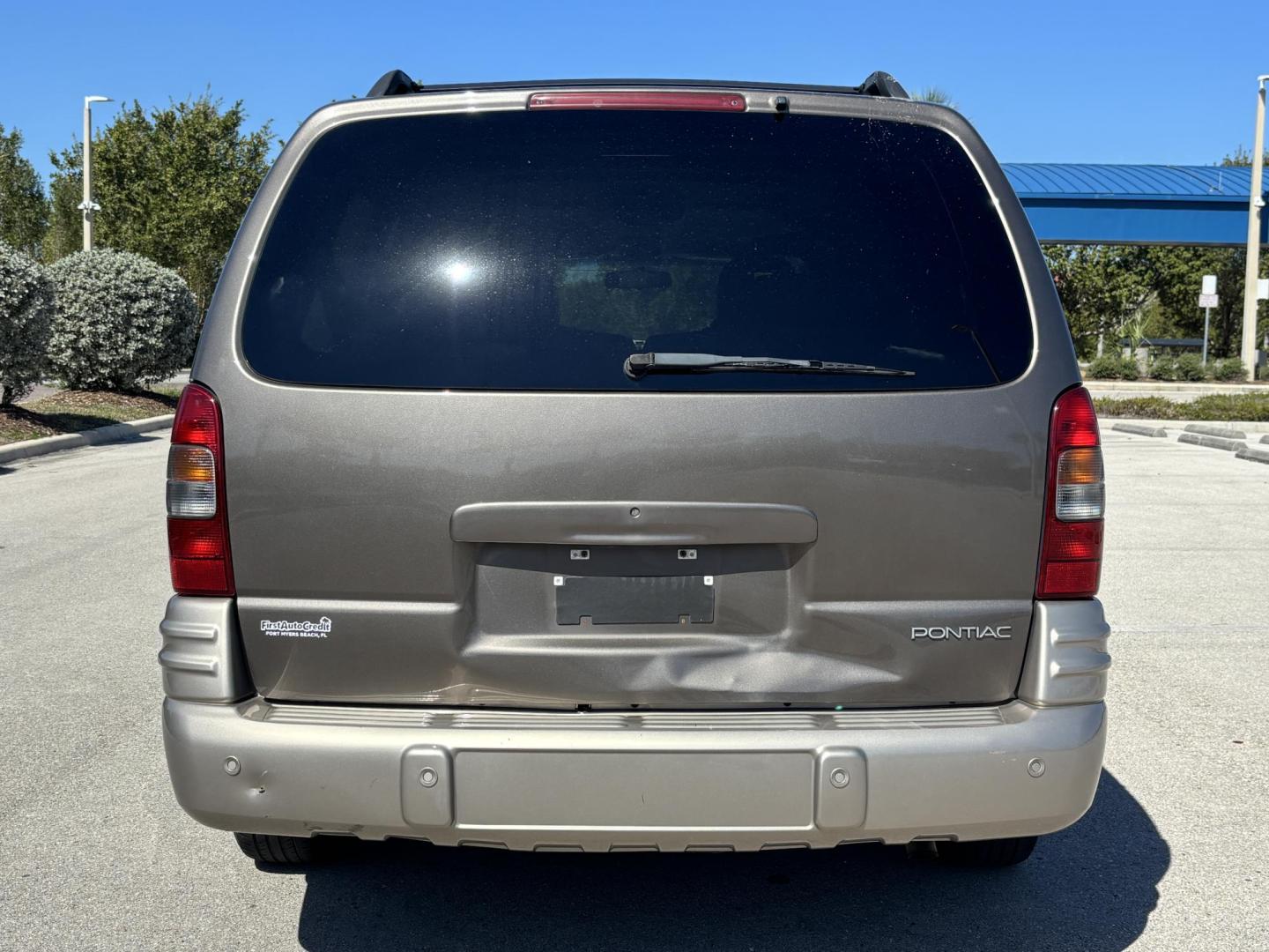 2002 BROWN /BEIGE LEATHER Pontiac Montana 1SA Extended (1GMDX13E42D) with an 3.4L V6 OHV 12V engine, 4-Speed Automatic Overdrive transmission, located at 11170 Summerlin Square Dr., Fort Myers Beach, FL, 33931, (239) 999-7777, 26.493546, -81.941628 - Photo#6