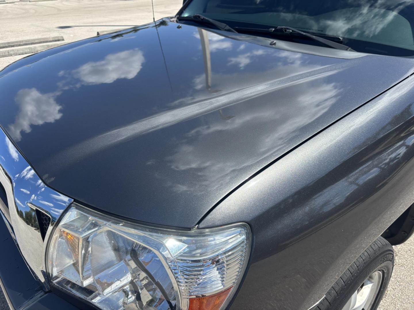 2011 GRAY /TAN CLOTH Toyota Tacoma Access Cab 2WD (5TFTX4CN6BX) with an 2.7L L4 DOHC 16V engine, 4 Speed Automatic transmission, located at 11170 Summerlin Square Dr., Fort Myers Beach, FL, 33931, (239) 999-7777, 26.493546, -81.941628 - Photo#28