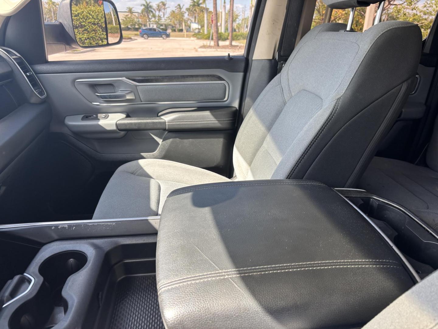 2019 SILVER /DIESEL GRAY RAM 1500 Big Horn Quad Cab 2WD (1C6RREBT1KN) with an 5.7L V8 Hemi engine, 8A transmission, located at 11170 Summerlin Square Dr., Fort Myers Beach, FL, 33931, (239) 999-7777, 26.493546, -81.941628 - Photo#15