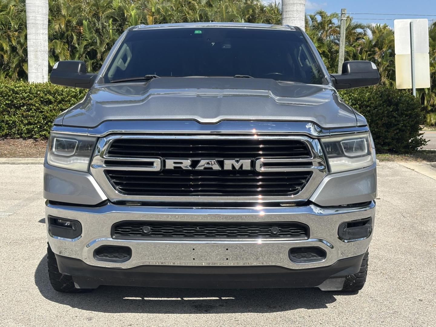 2019 SILVER /DIESEL GRAY RAM 1500 Big Horn Quad Cab 2WD (1C6RREBT1KN) with an 5.7L V8 Hemi engine, 8A transmission, located at 11170 Summerlin Square Dr., Fort Myers Beach, FL, 33931, (239) 999-7777, 26.493546, -81.941628 - Photo#2