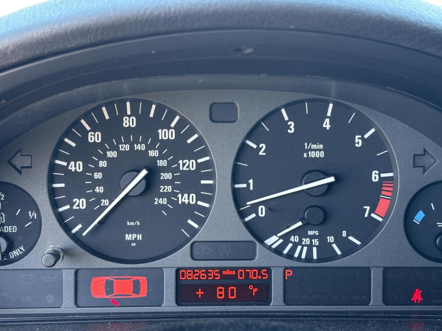 1999 SILVER /LIGHT GRAY LEATHER BMW 5-Series 528i (WBADM6336XB) with an 2.8L L6 DOHC 24V engine, 4-Speed Automatic Overdrive transmission, located at 11170 Summerlin Square Dr., Fort Myers Beach, FL, 33931, (239) 999-7777, 26.493546, -81.941628 - Take a look at this classic and well-kept 1999 BMW 5 Series — a rare find with only 82,000 miles and a history you can feel confident about. This BMW represents a time when driving experience came first. Known for its solid German engineering, smooth ride, and balanced handling, the 5 Series de - Photo#17