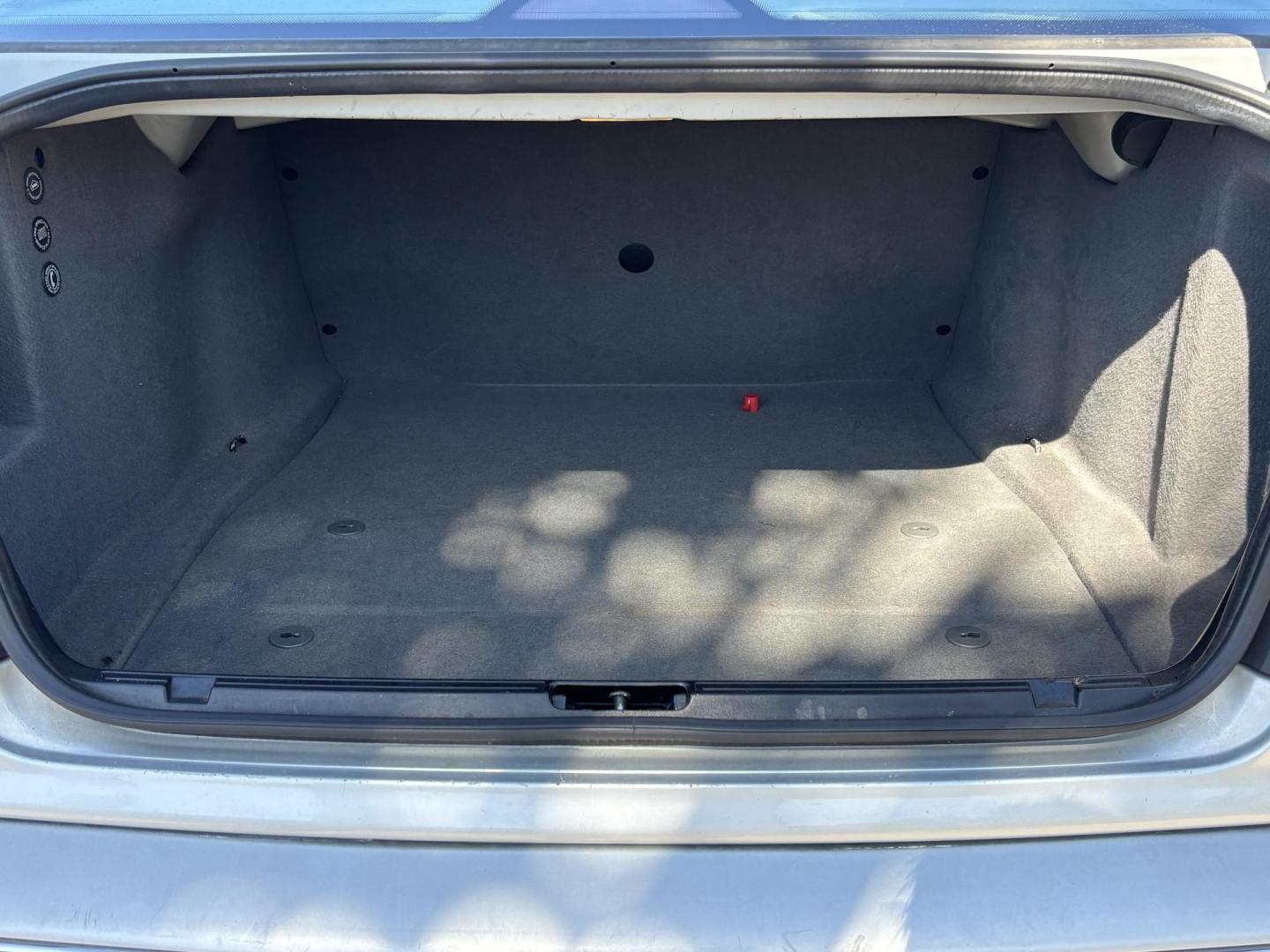 1999 SILVER /LIGHT GRAY LEATHER BMW 5-Series 528i (WBADM6336XB) with an 2.8L L6 DOHC 24V engine, 4-Speed Automatic Overdrive transmission, located at 11170 Summerlin Square Dr., Fort Myers Beach, FL, 33931, (239) 999-7777, 26.493546, -81.941628 - Take a look at this classic and well-kept 1999 BMW 5 Series — a rare find with only 82,000 miles and a history you can feel confident about. This BMW represents a time when driving experience came first. Known for its solid German engineering, smooth ride, and balanced handling, the 5 Series de - Photo#31