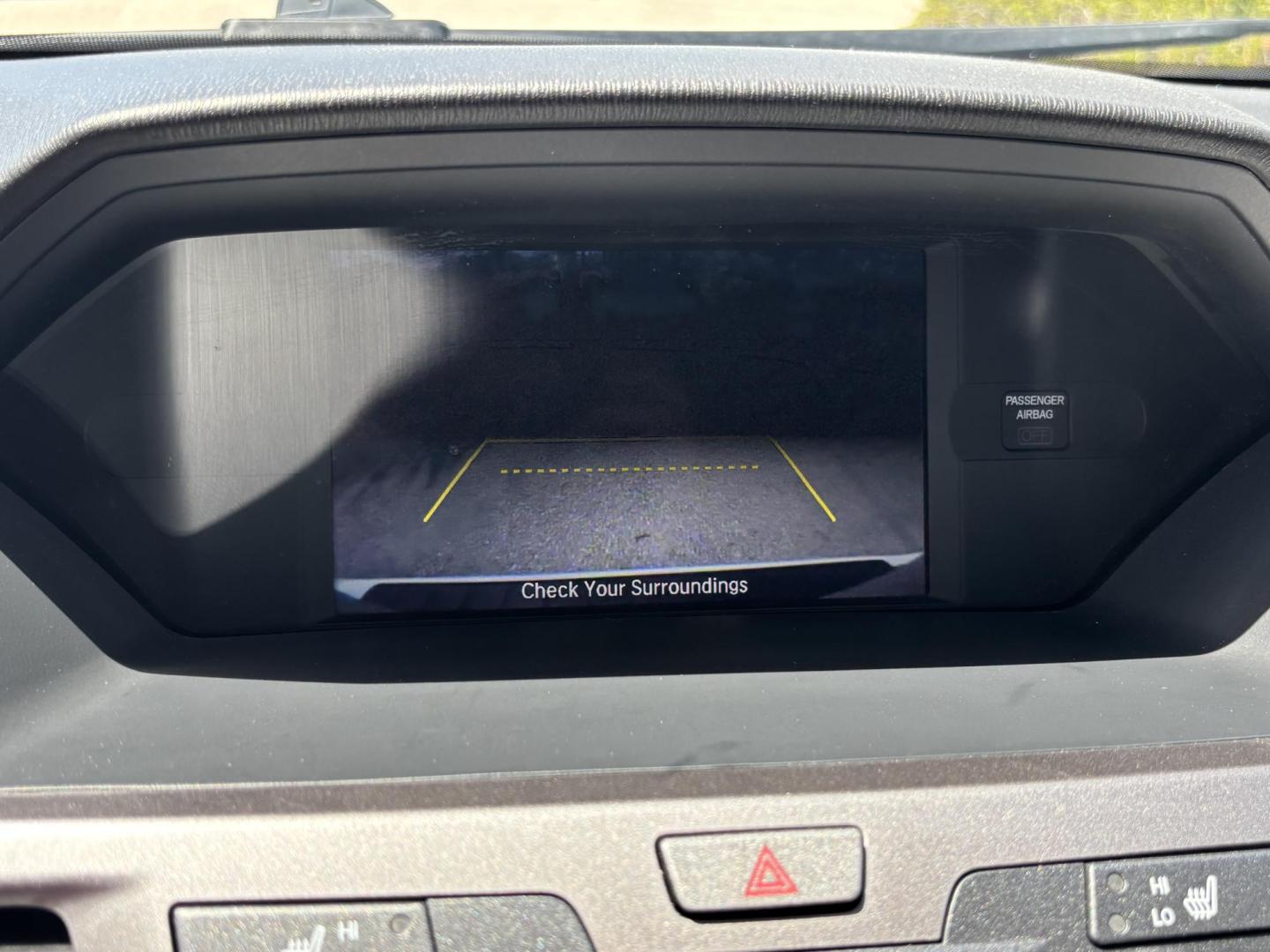 2016 WHITE Honda Odyssey EX-L (5FNRL5H60GB) with an 3.5L V6 SOHC 24V engine, 6A transmission, located at 11170 Summerlin Square Dr., Fort Myers Beach, FL, 33931, (239) 999-7777, 26.493546, -81.941628 - Photo#34