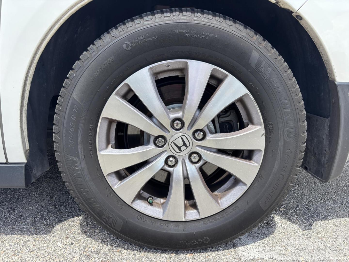 2016 WHITE Honda Odyssey EX-L (5FNRL5H60GB) with an 3.5L V6 SOHC 24V engine, 6A transmission, located at 11170 Summerlin Square Dr., Fort Myers Beach, FL, 33931, (239) 999-7777, 26.493546, -81.941628 - Photo#45